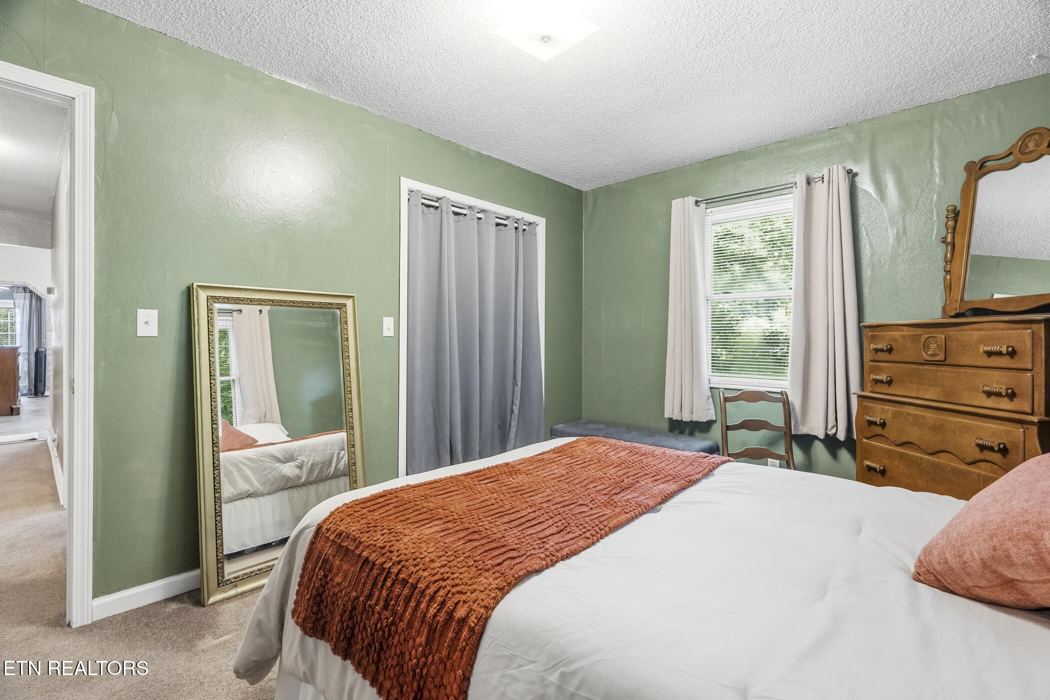 1007 S Ridge Place Sevierville TN 37876