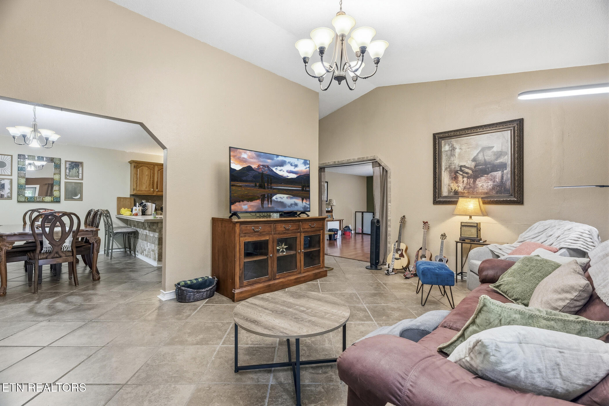 1007 S Ridge Place Sevierville TN 37876