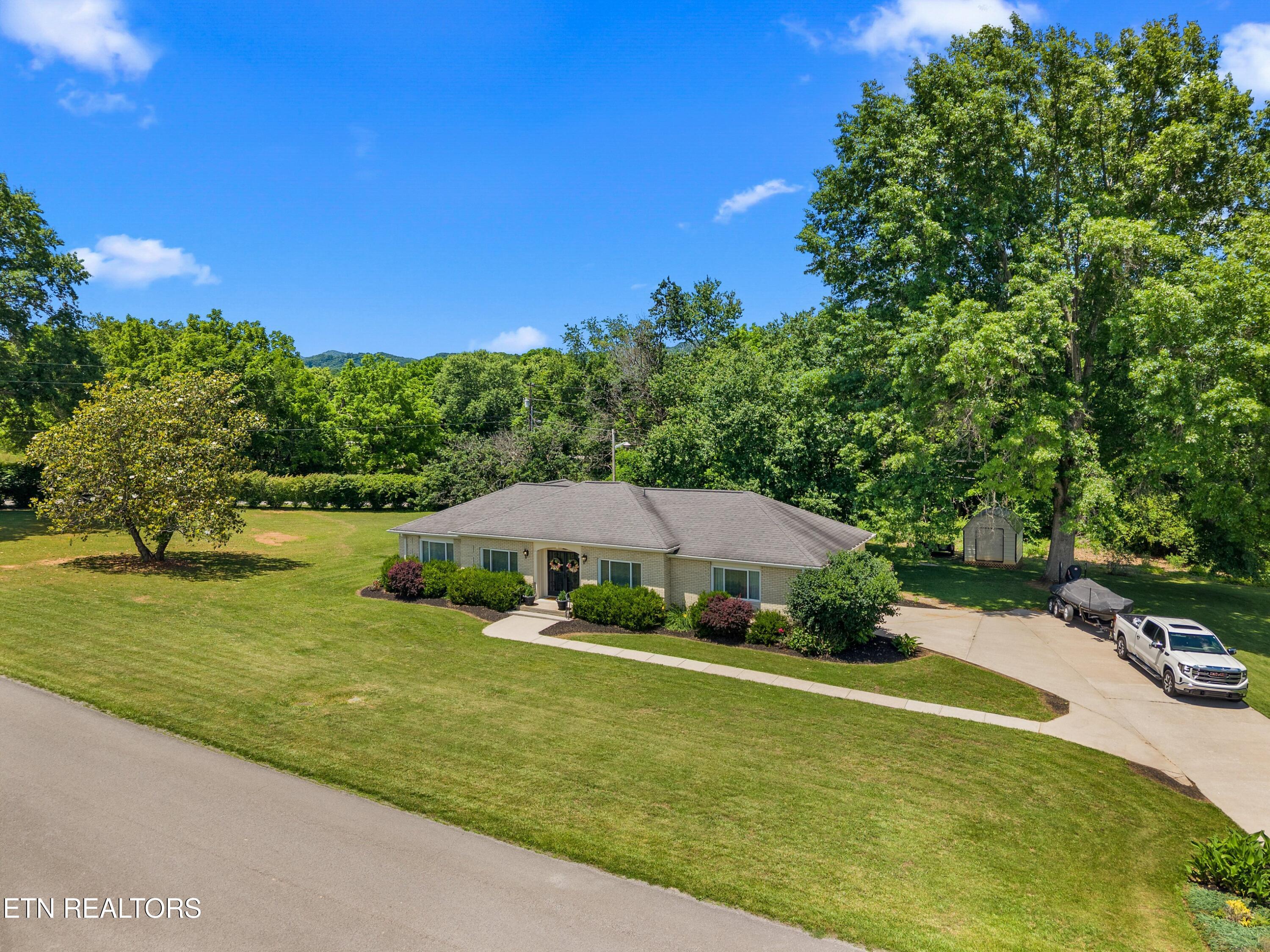 119 Parks Circle Harrogate TN 37752
