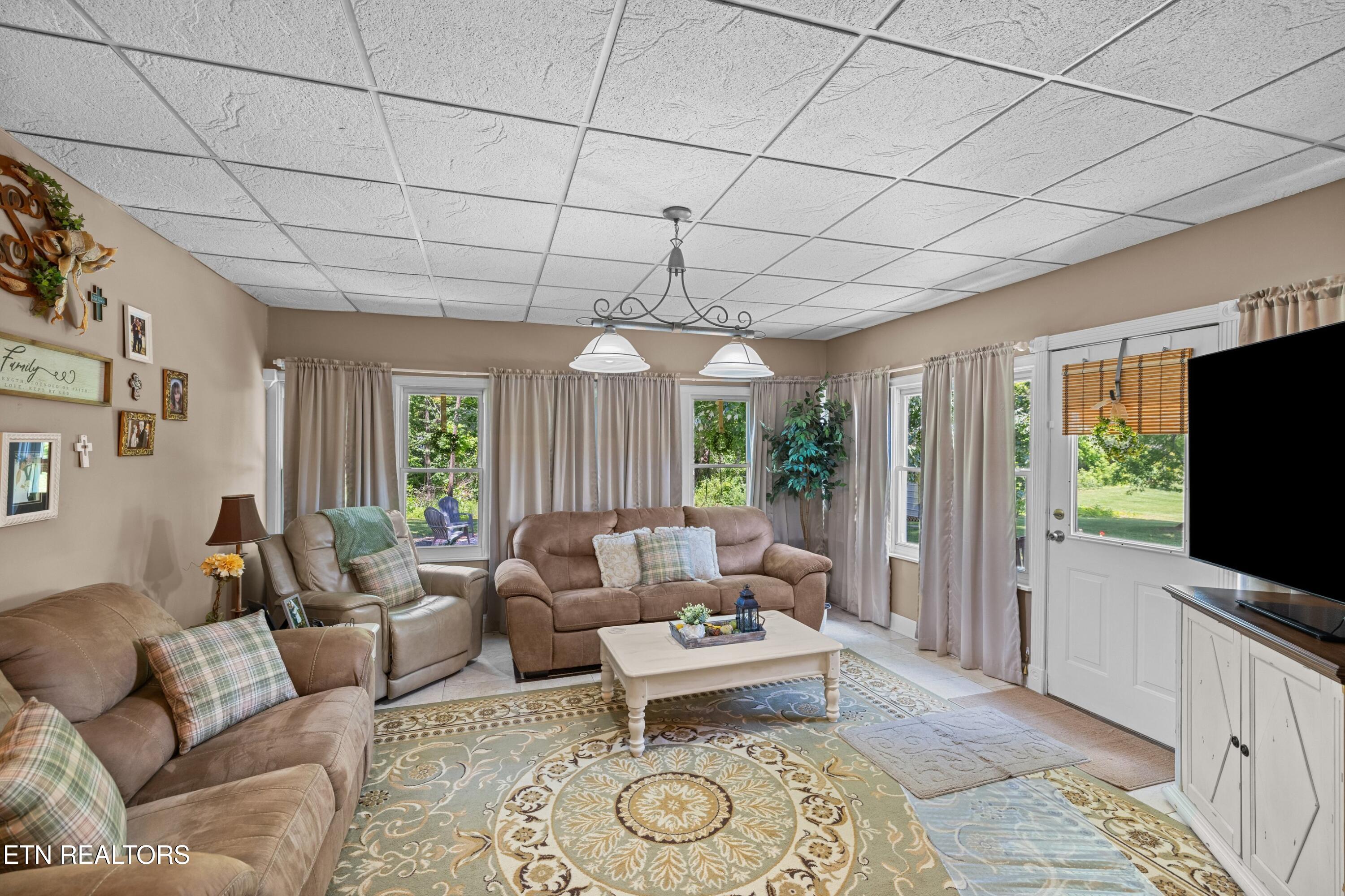 119 Parks Circle Harrogate TN 37752