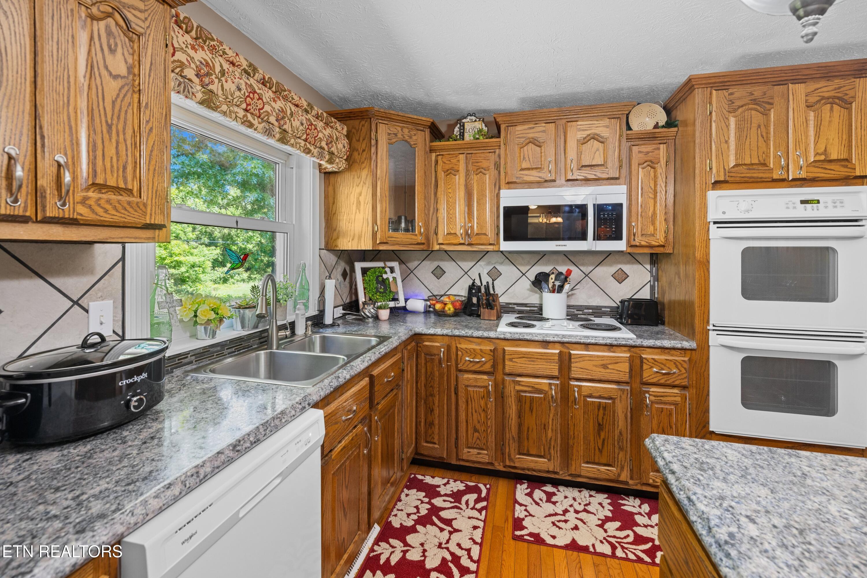 119 Parks Circle Harrogate TN 37752