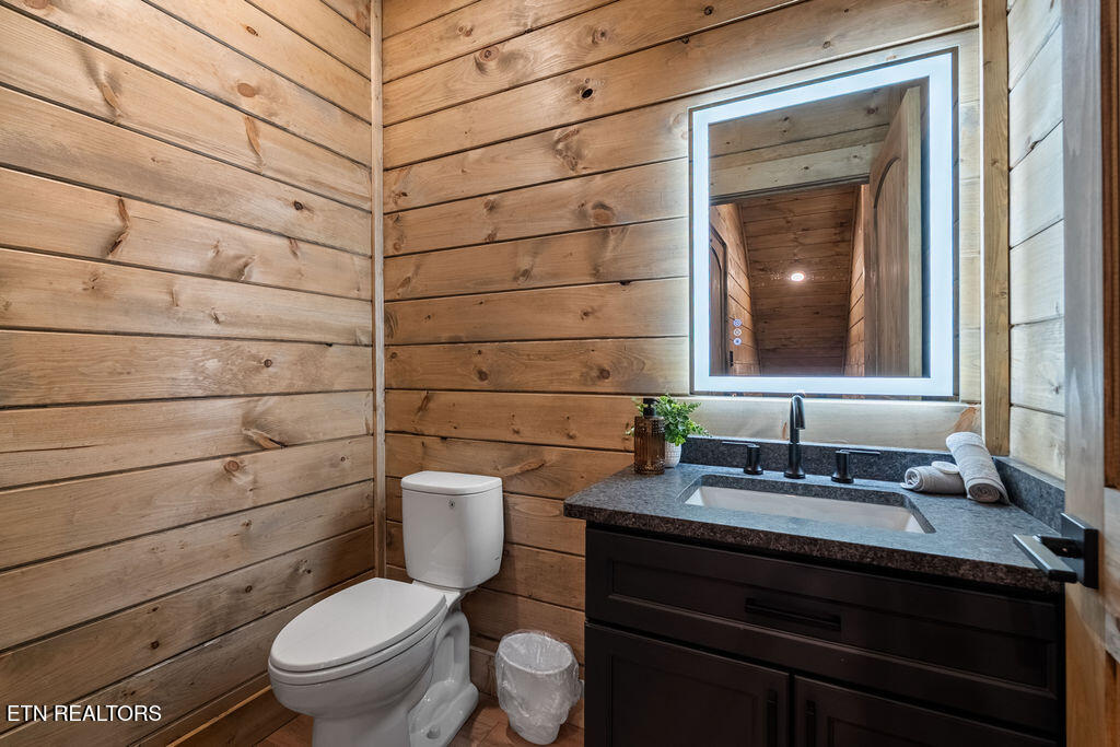 2104 Valley Creek Way Pigeon Forge TN 37862
