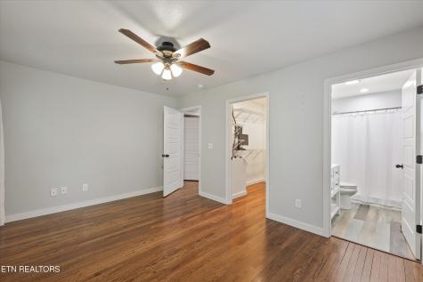 107 W Magnolia Lane Oak Ridge TN 37830