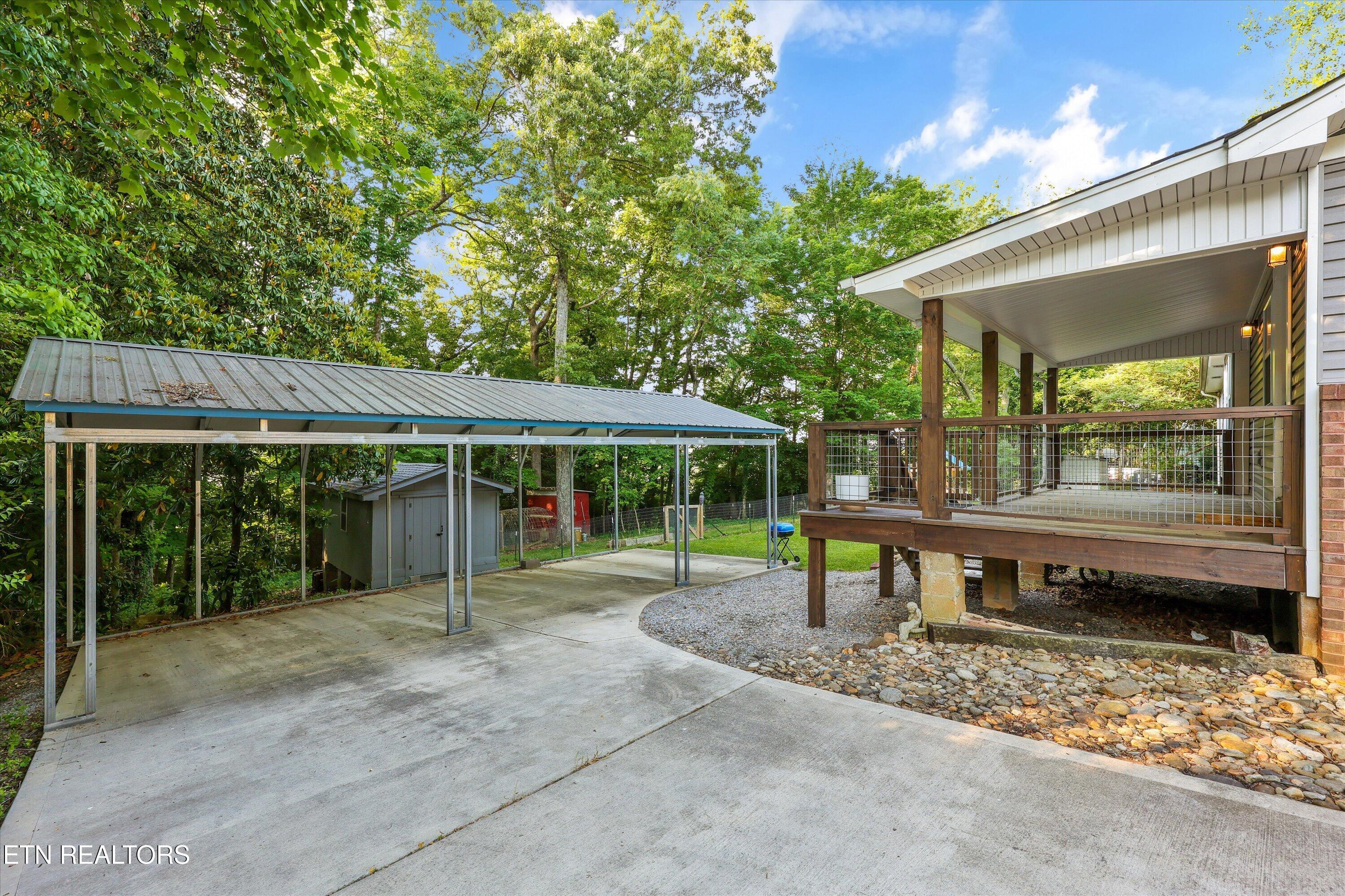 107 W Magnolia Lane Oak Ridge TN 37830