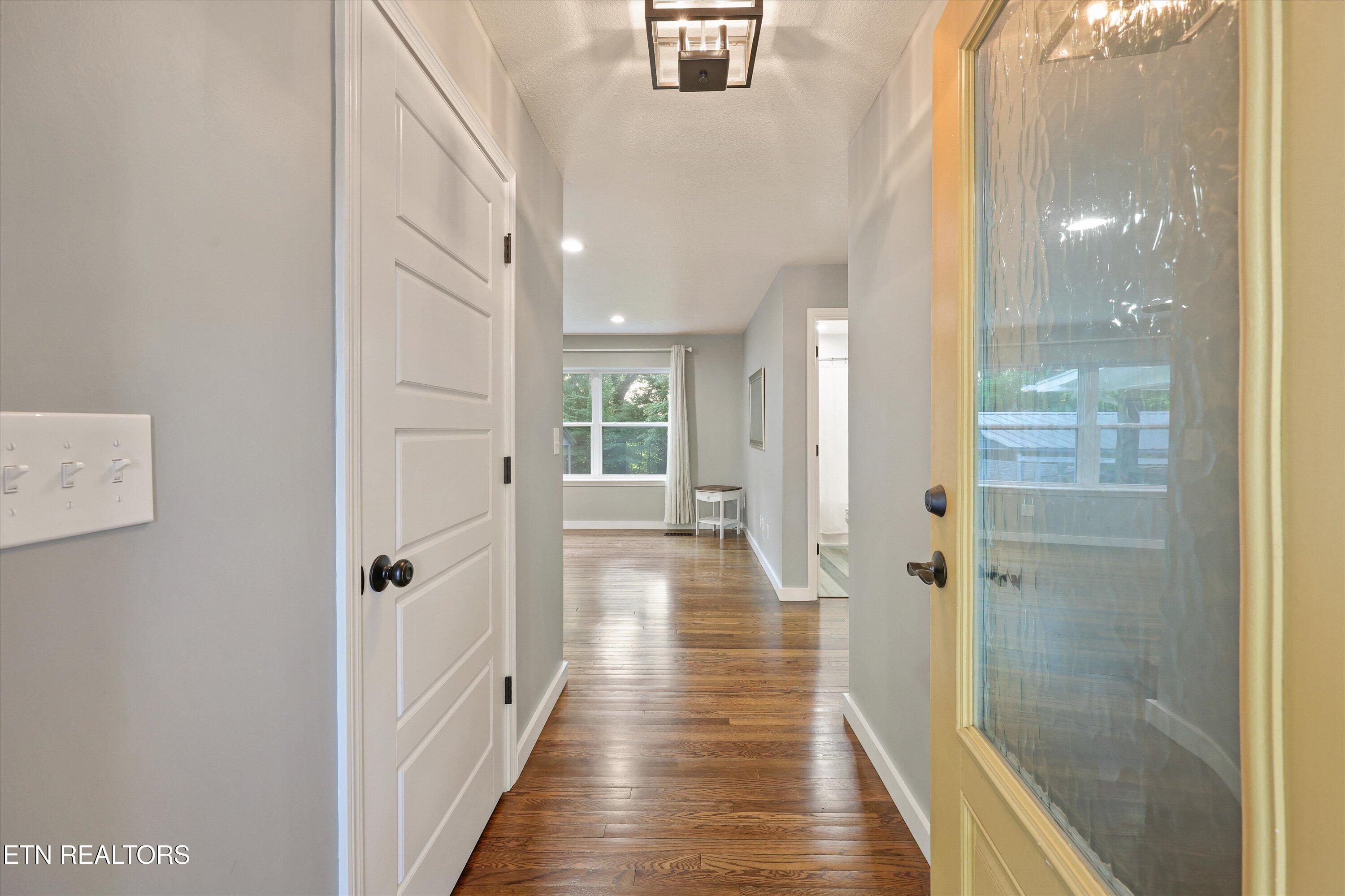 107 W Magnolia Lane Oak Ridge TN 37830
