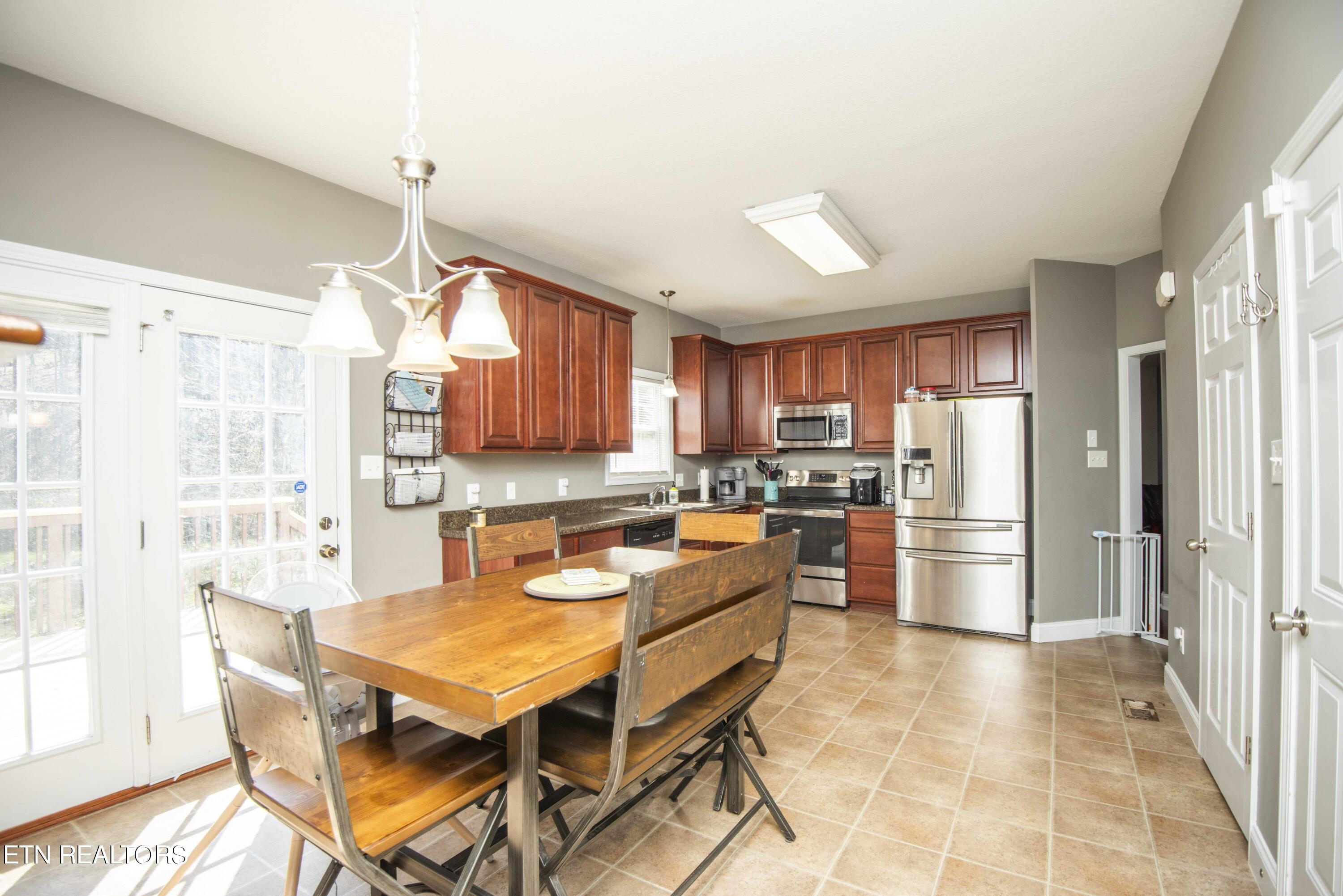 3316 Grassy Pointe Lane Knoxville TN 37931