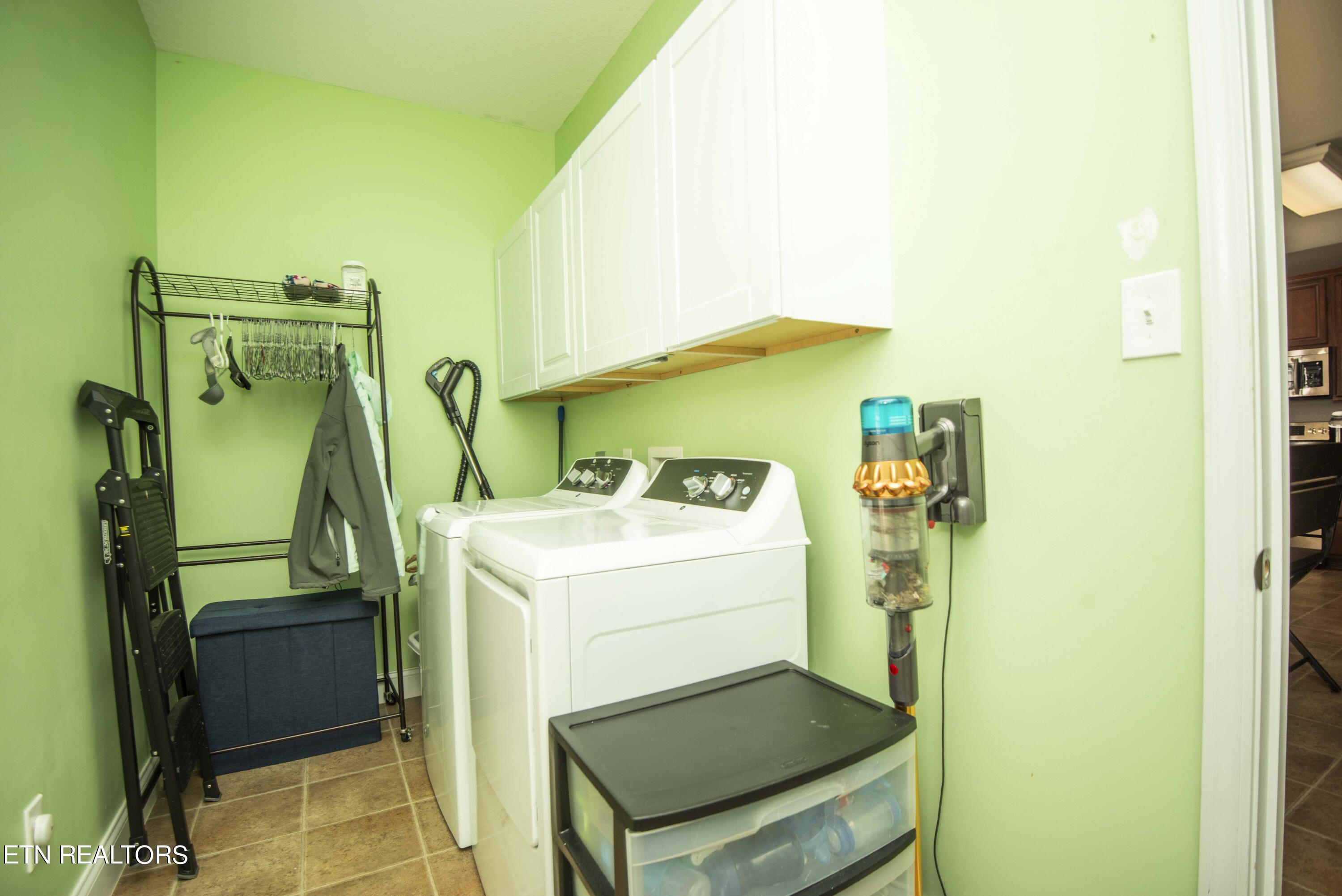 3316 Grassy Pointe Lane Knoxville TN 37931