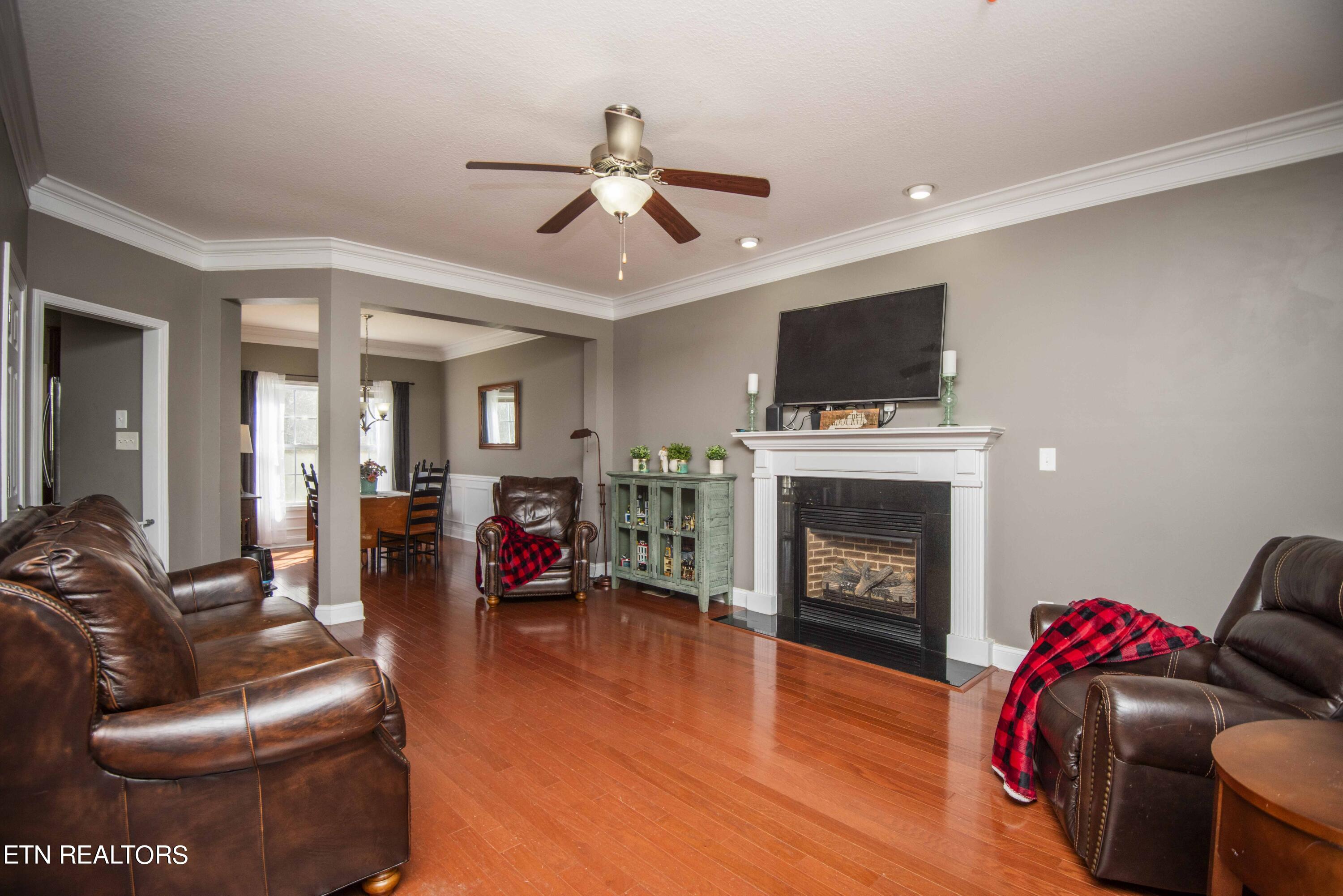 3316 Grassy Pointe Lane Knoxville TN 37931
