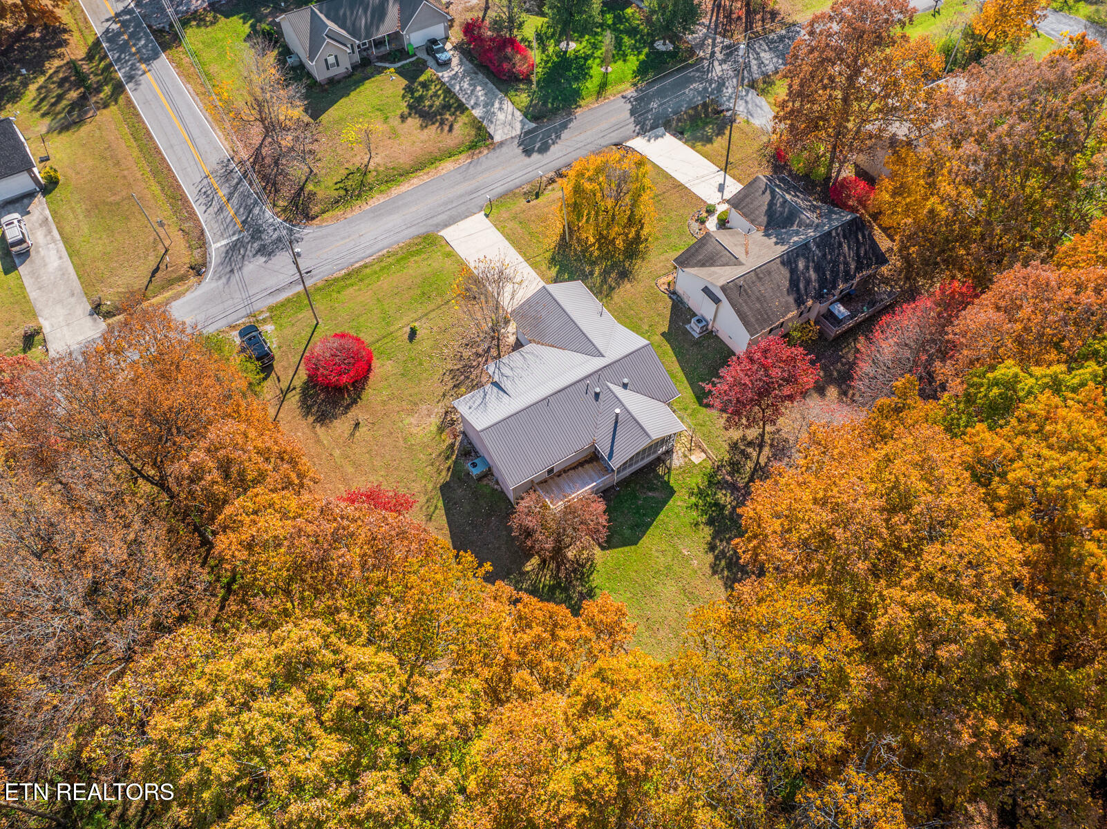 165 Tulip Drive Crossville TN 38555