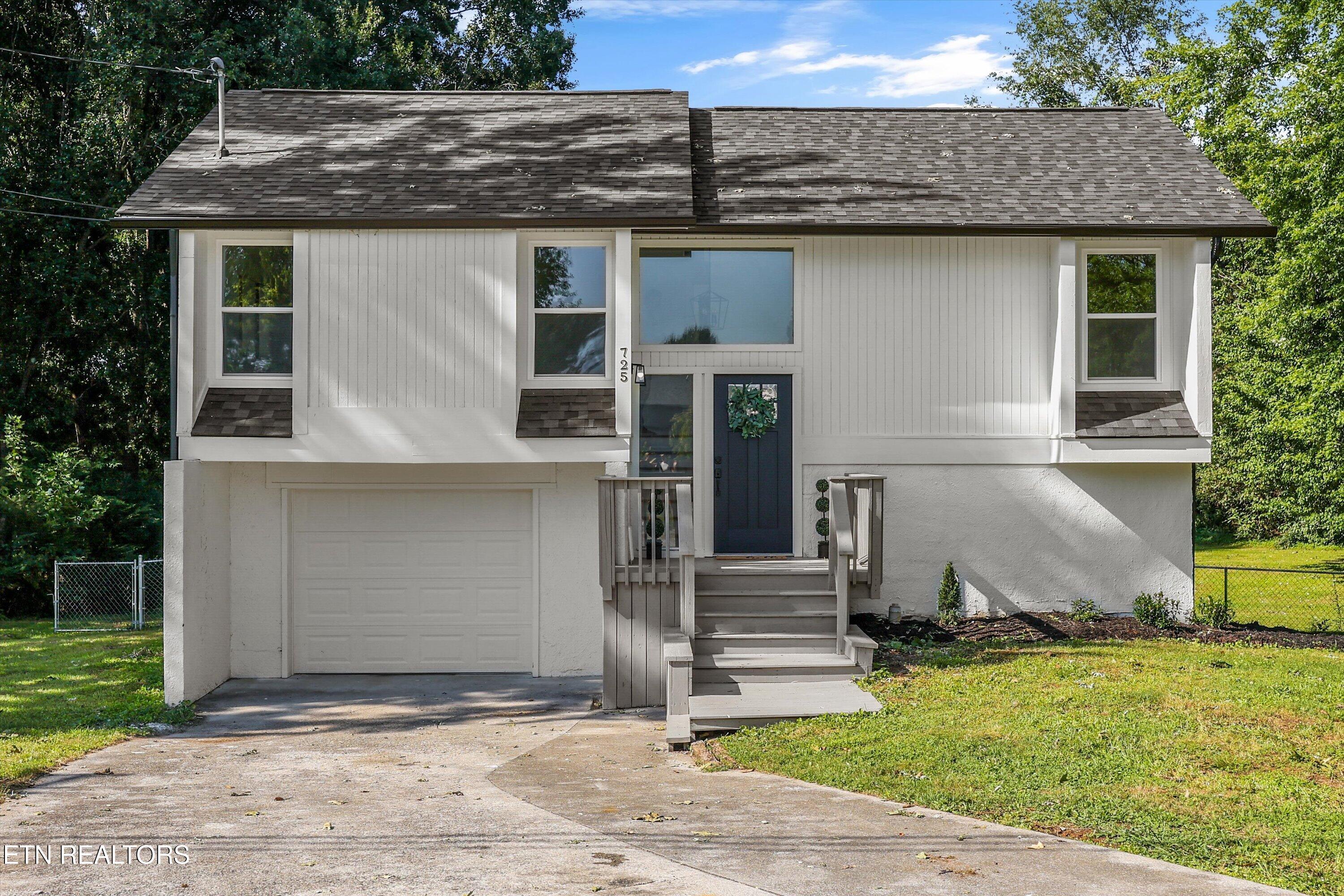 725 Hidden Valley Road Knoxville TN 37923