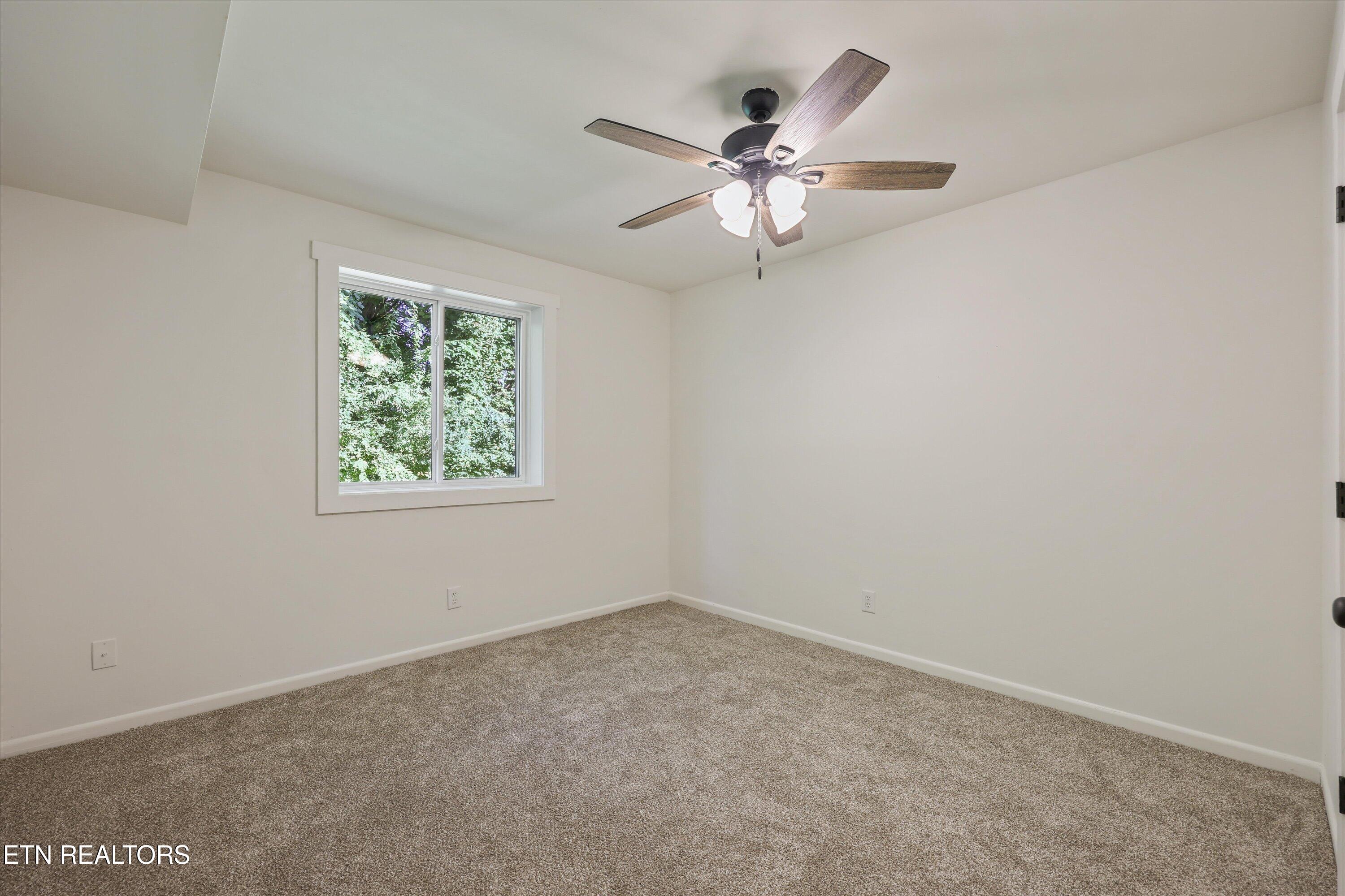 725 Hidden Valley Road Knoxville TN 37923
