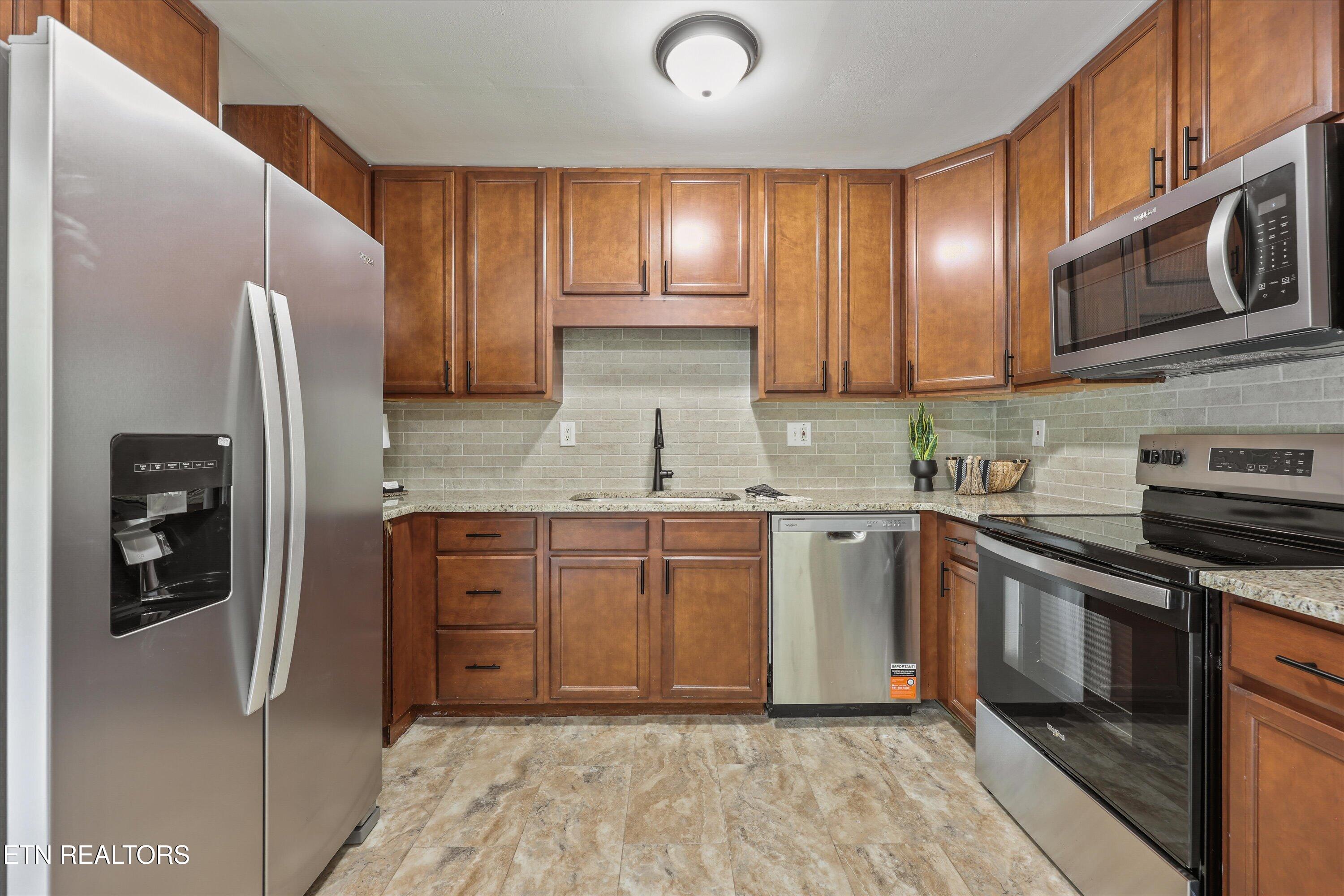 725 Hidden Valley Road Knoxville TN 37923