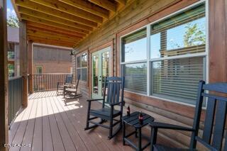 3044 Ridge Top Resort Way Pigeon Forge TN 37863