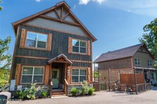 3044 Ridge Top Resort Way Pigeon Forge TN 37863