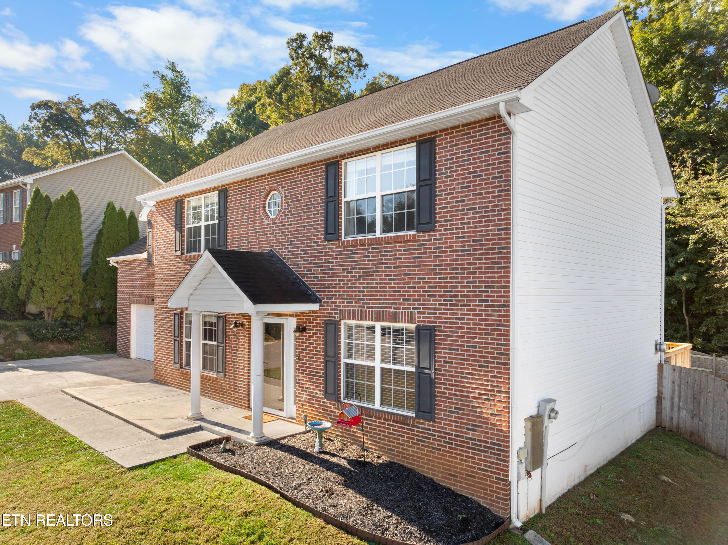 713 Mountain Pass Lane Knoxville TN 37923