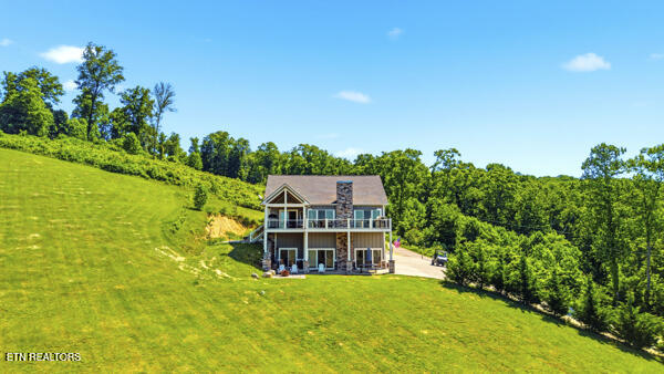 301 Mountain Way Sharps Chapel TN 37866