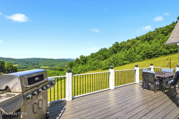 301 Mountain Way Sharps Chapel TN 37866