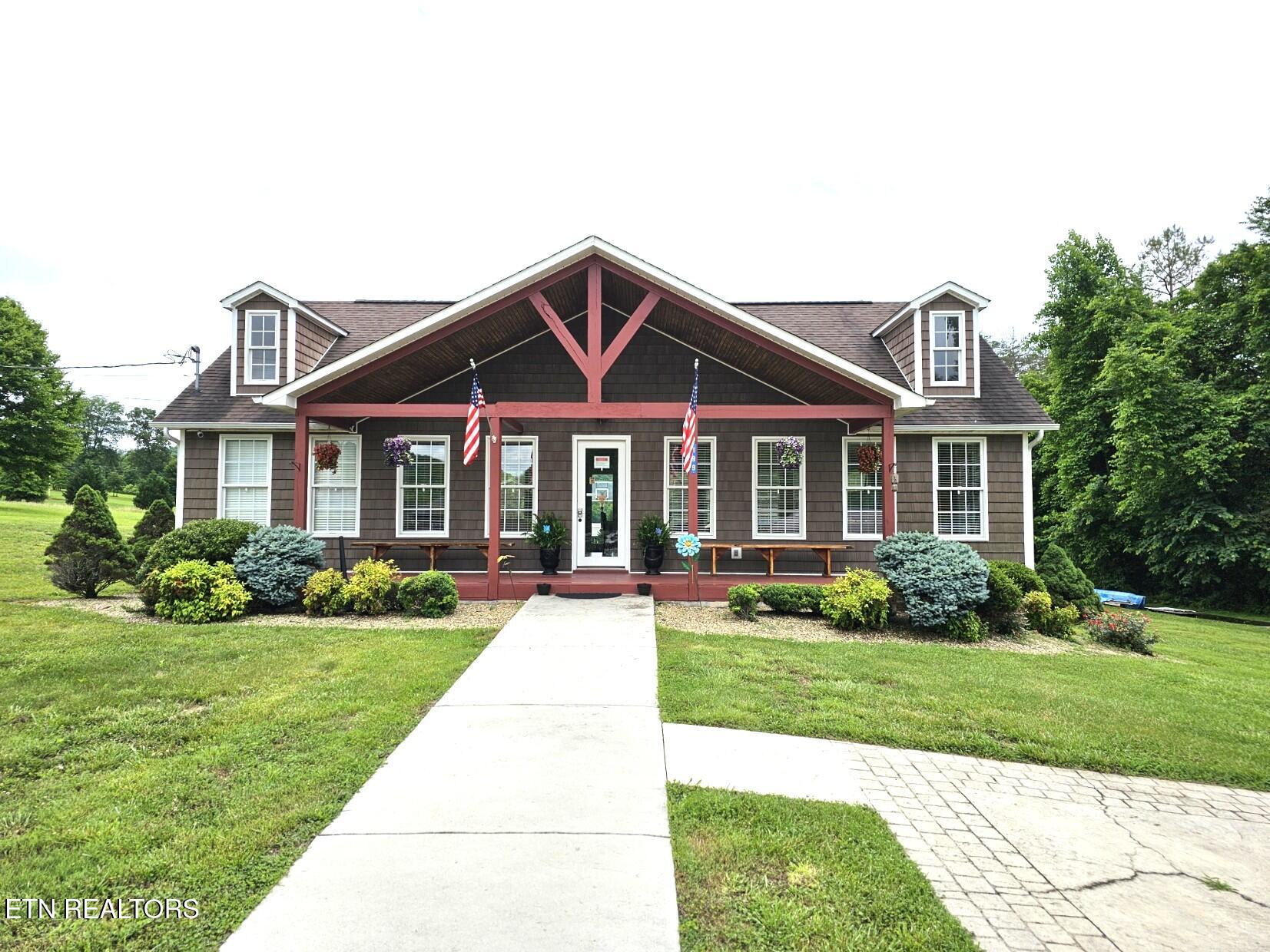 301 Mountain Way Sharps Chapel TN 37866
