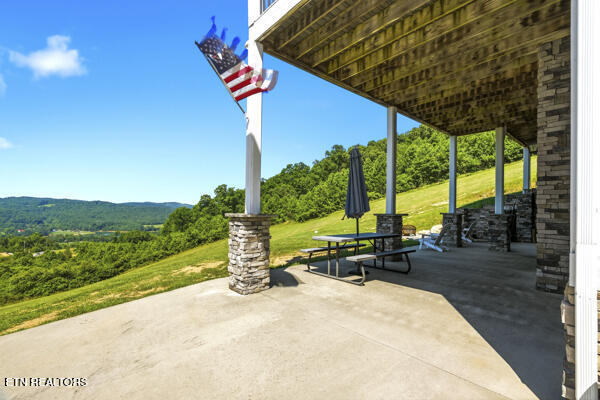 301 Mountain Way Sharps Chapel TN 37866