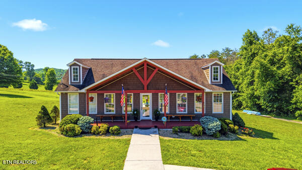 301 Mountain Way Sharps Chapel TN 37866