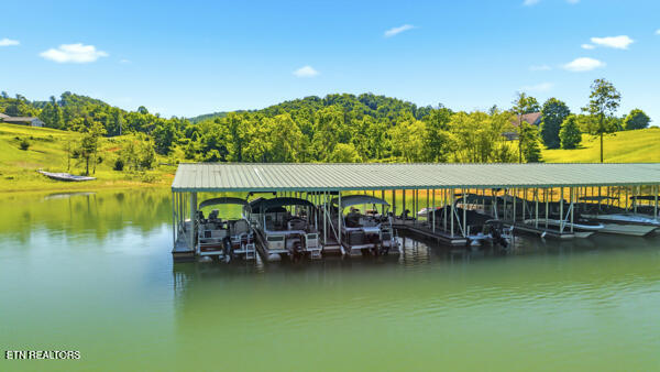 301 Mountain Way Sharps Chapel TN 37866