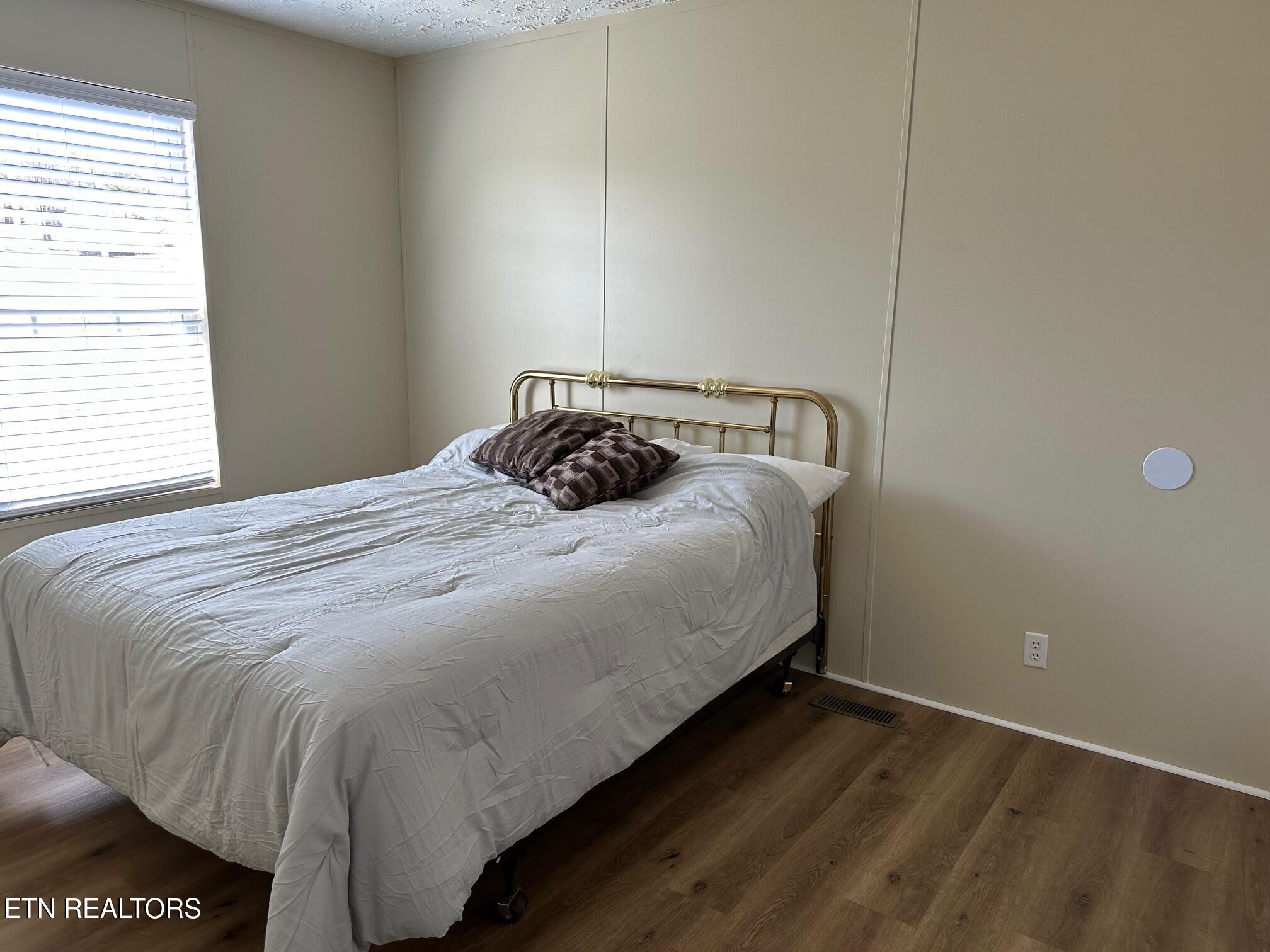 165 Tower Road Grandview TN 37337