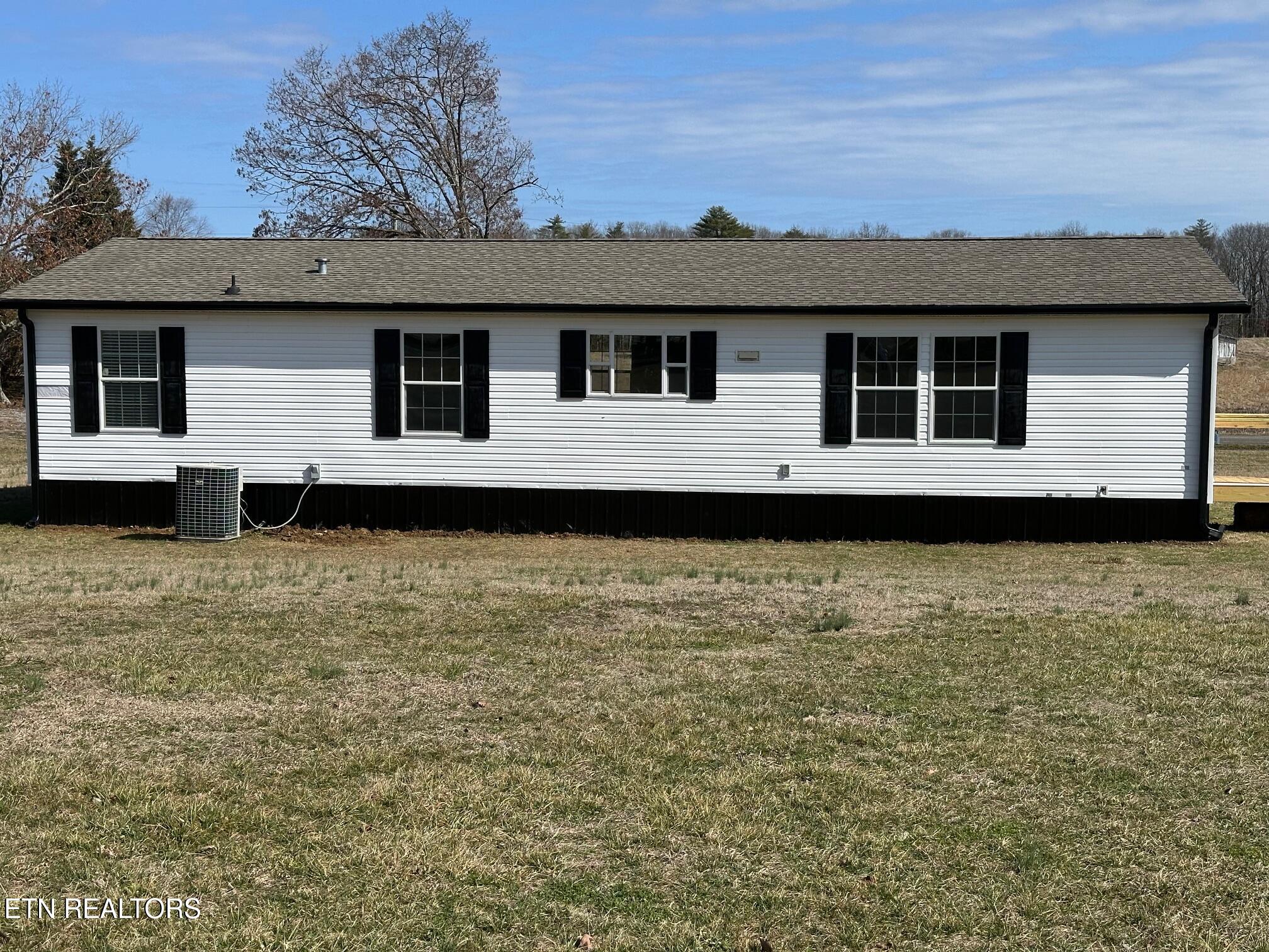 165 Tower Road Grandview TN 37337
