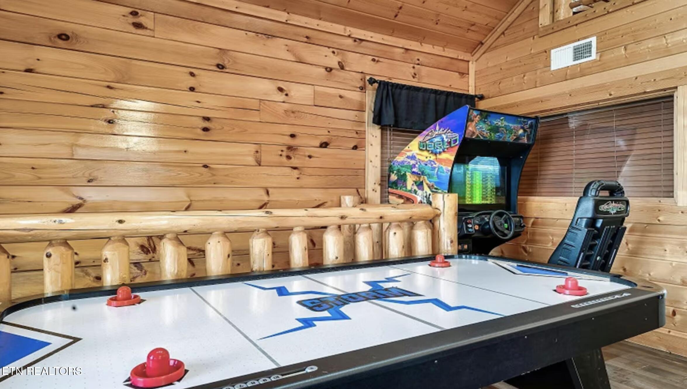 749 Chickasaw Gap Way Pigeon Forge TN 37863