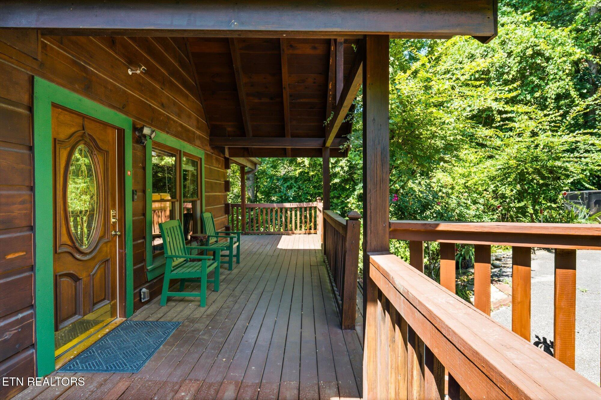 2606 Tree Tops Way Pigeon Forge TN 37863