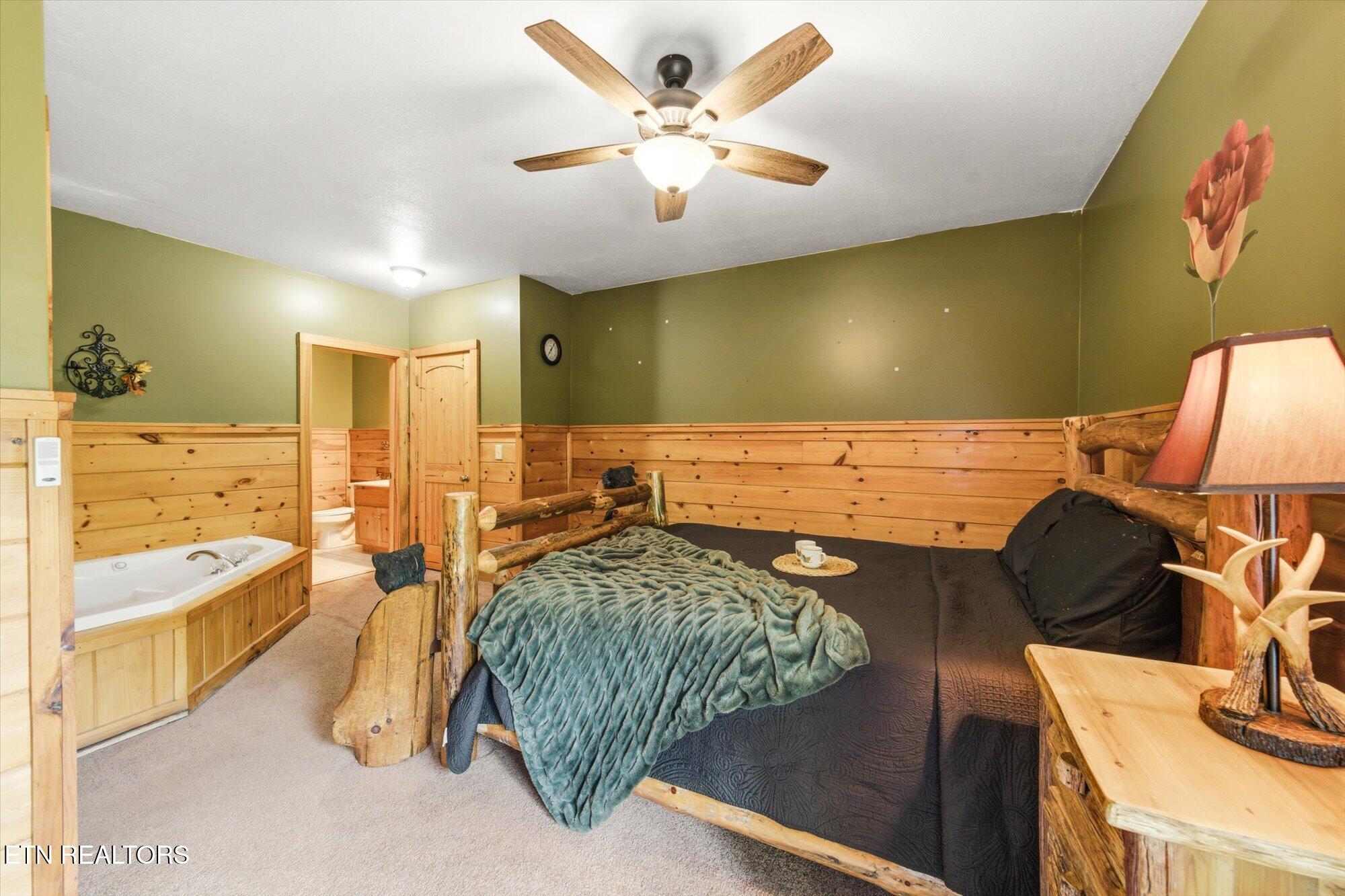 2606 Tree Tops Way Pigeon Forge TN 37863