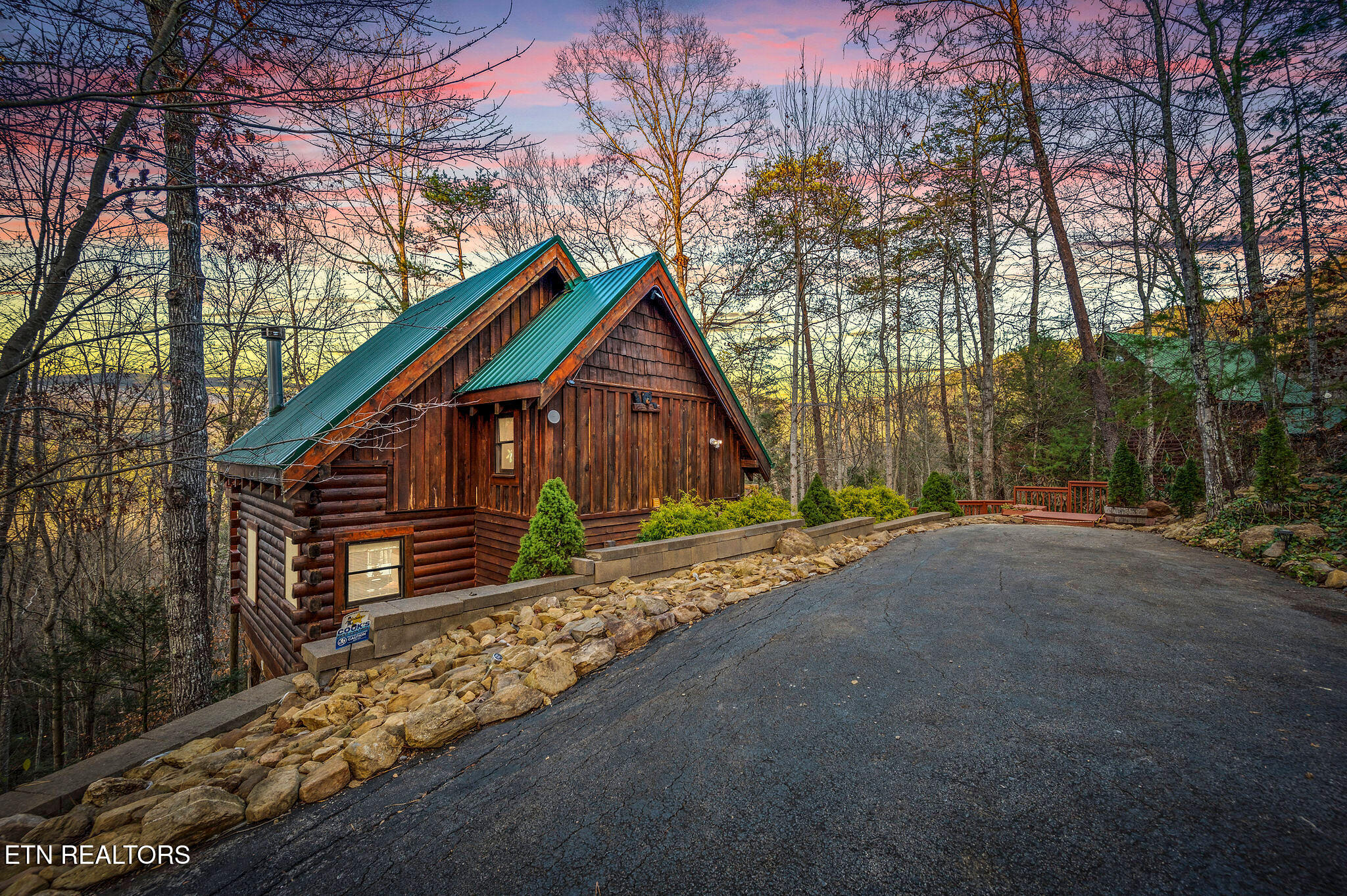 3049 Brothers Way Sevierville TN 37862