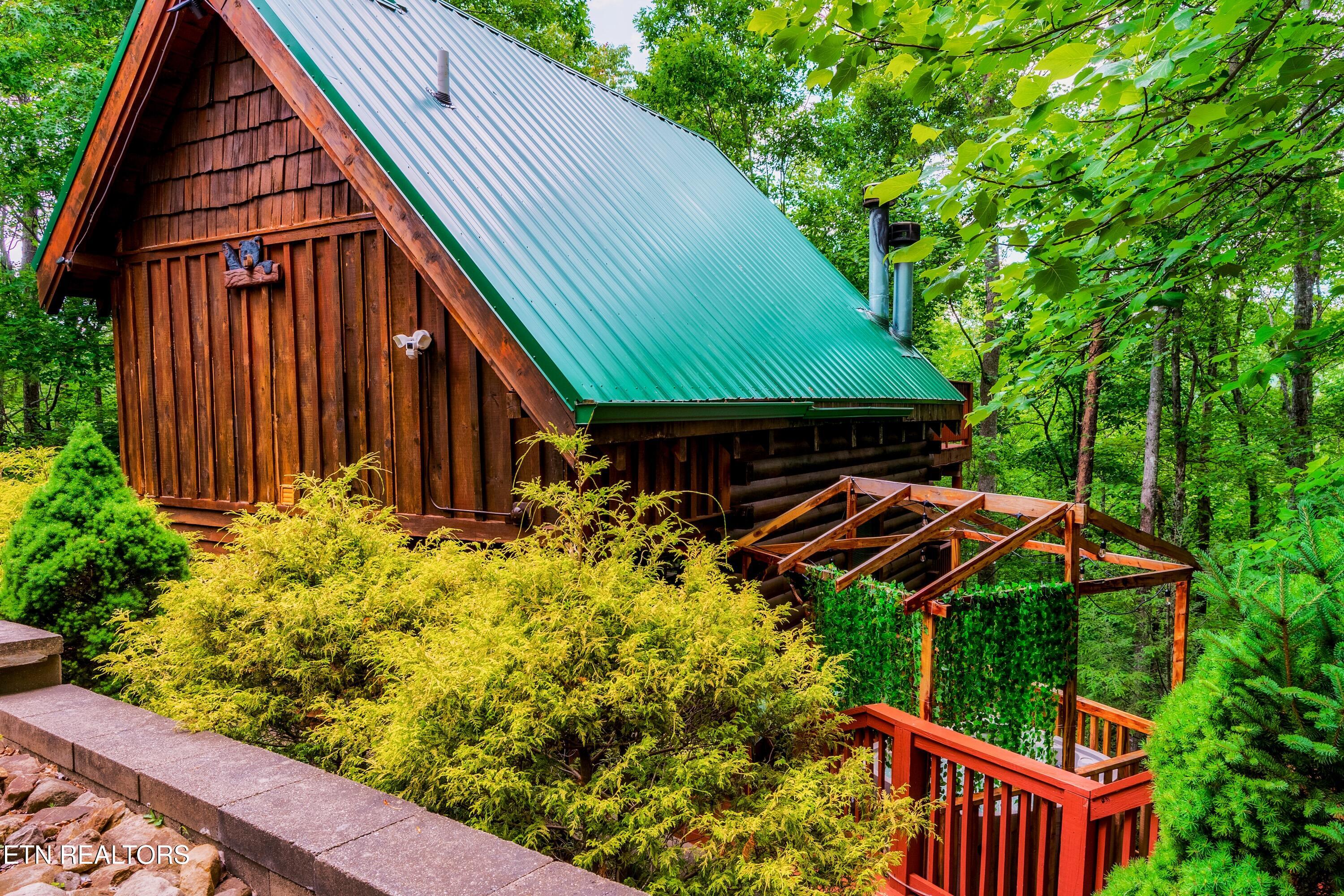 3049 Brothers Way Sevierville TN 37862