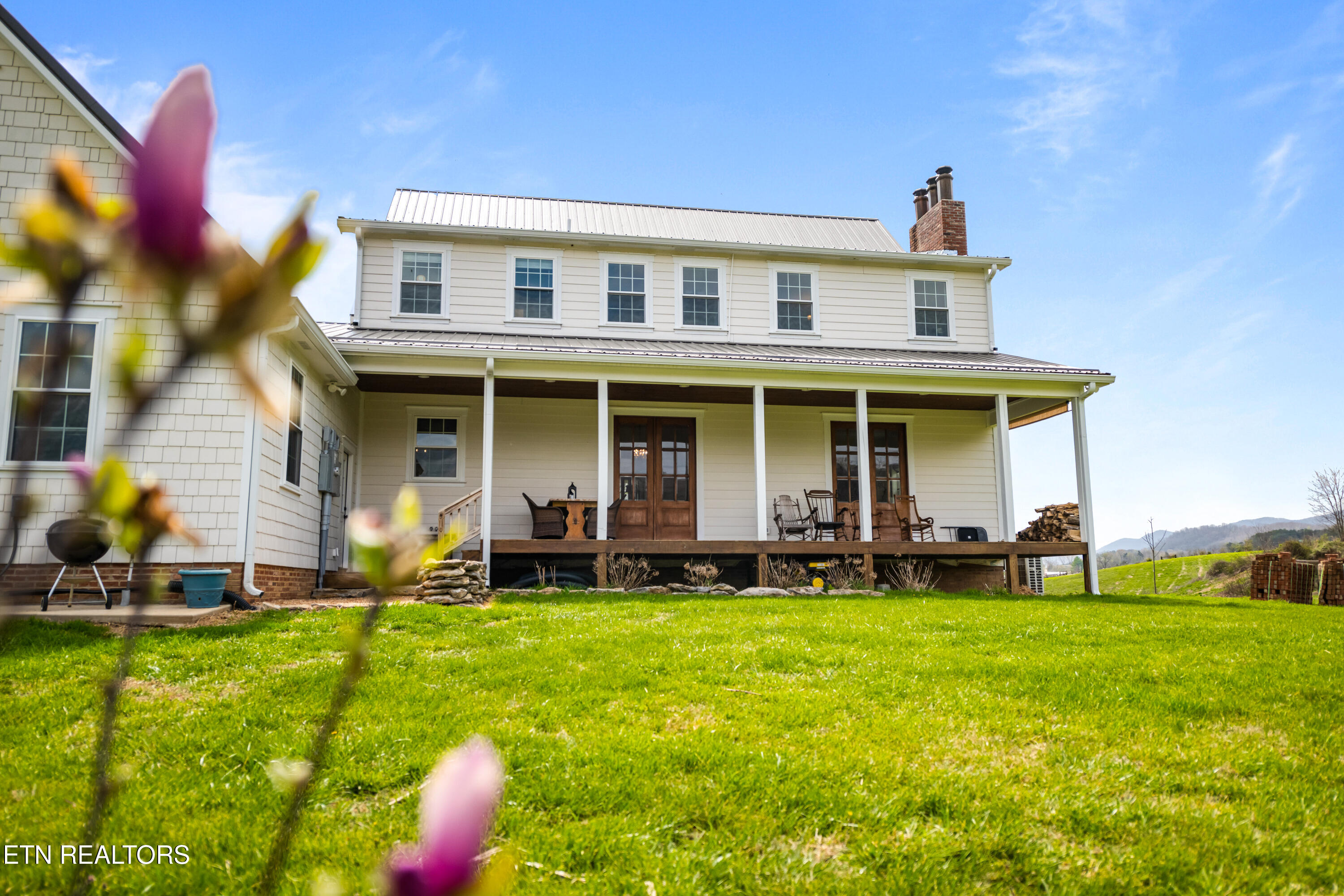 159 Canary Lane Speedwell TN 37870