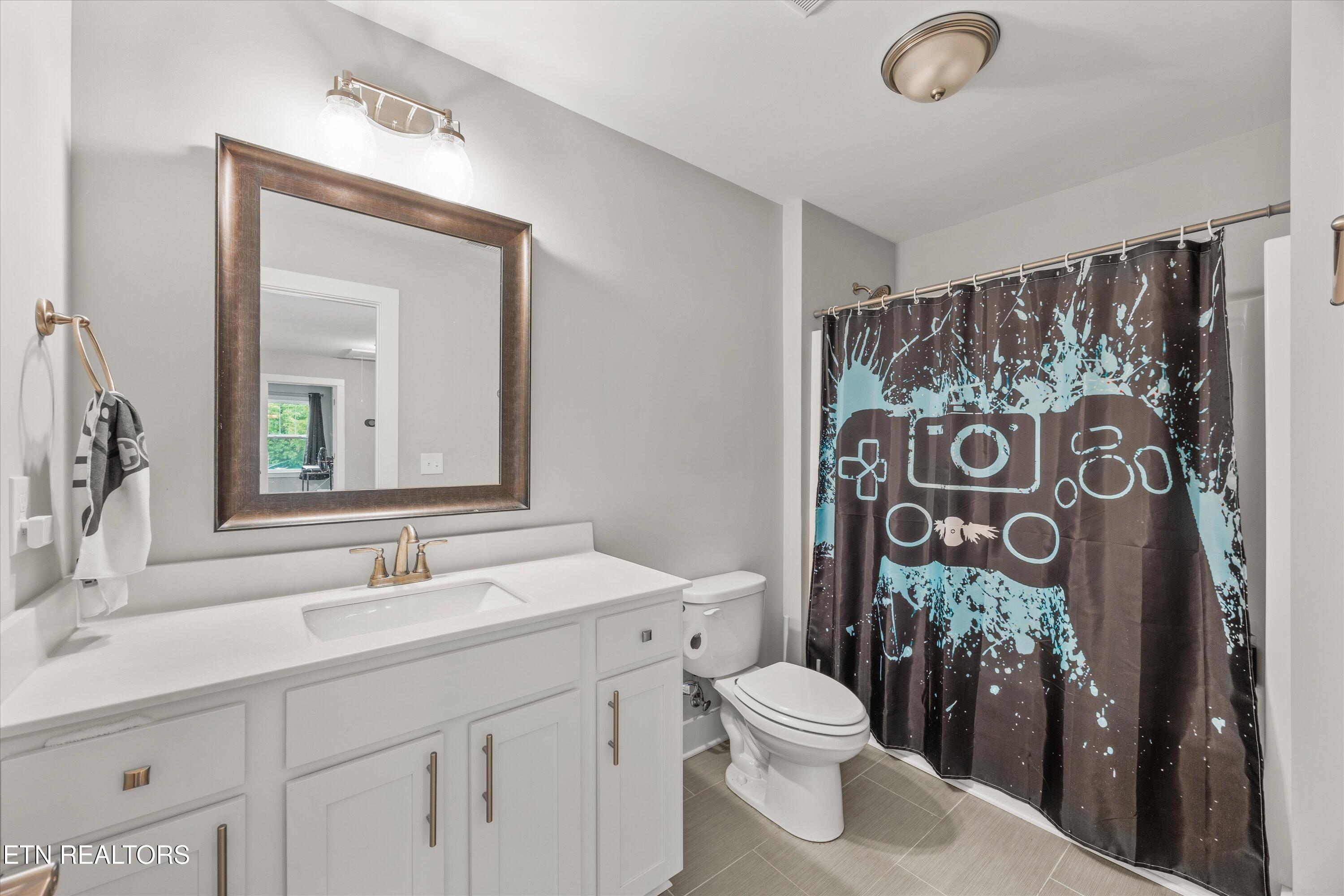 105 Ashton Fields Drive Lenoir City TN 37772