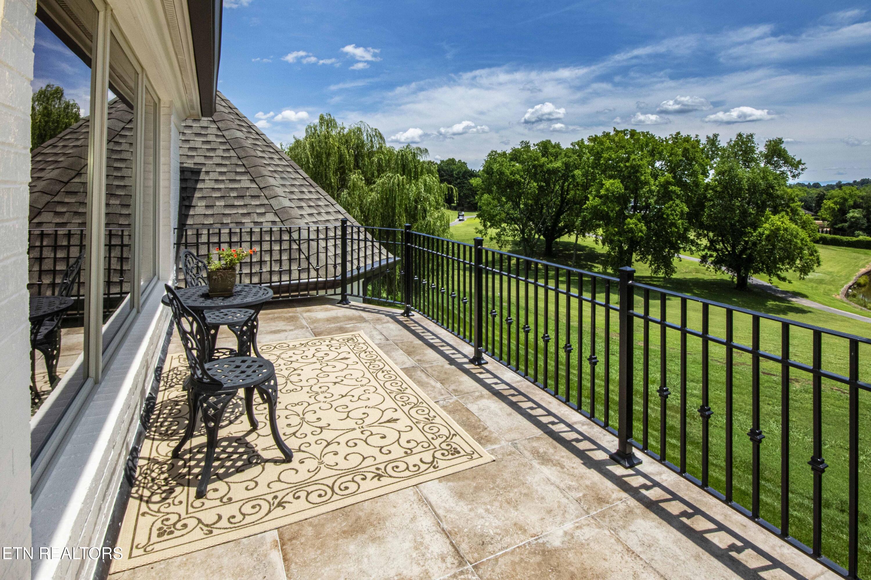 205 Pebble Beach Point Knoxville TN 37934