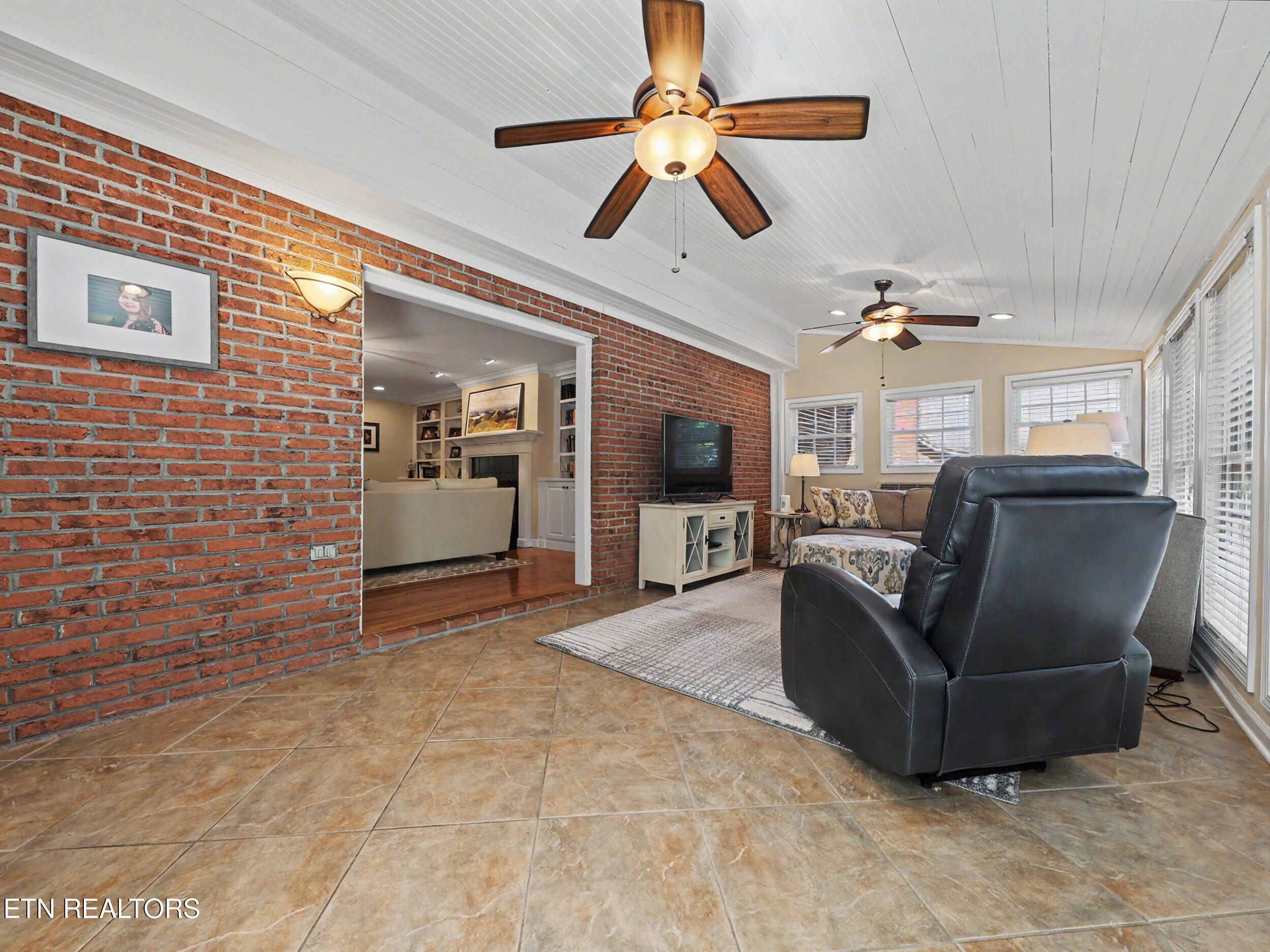 818 Somerset Drive Maryville TN 37803