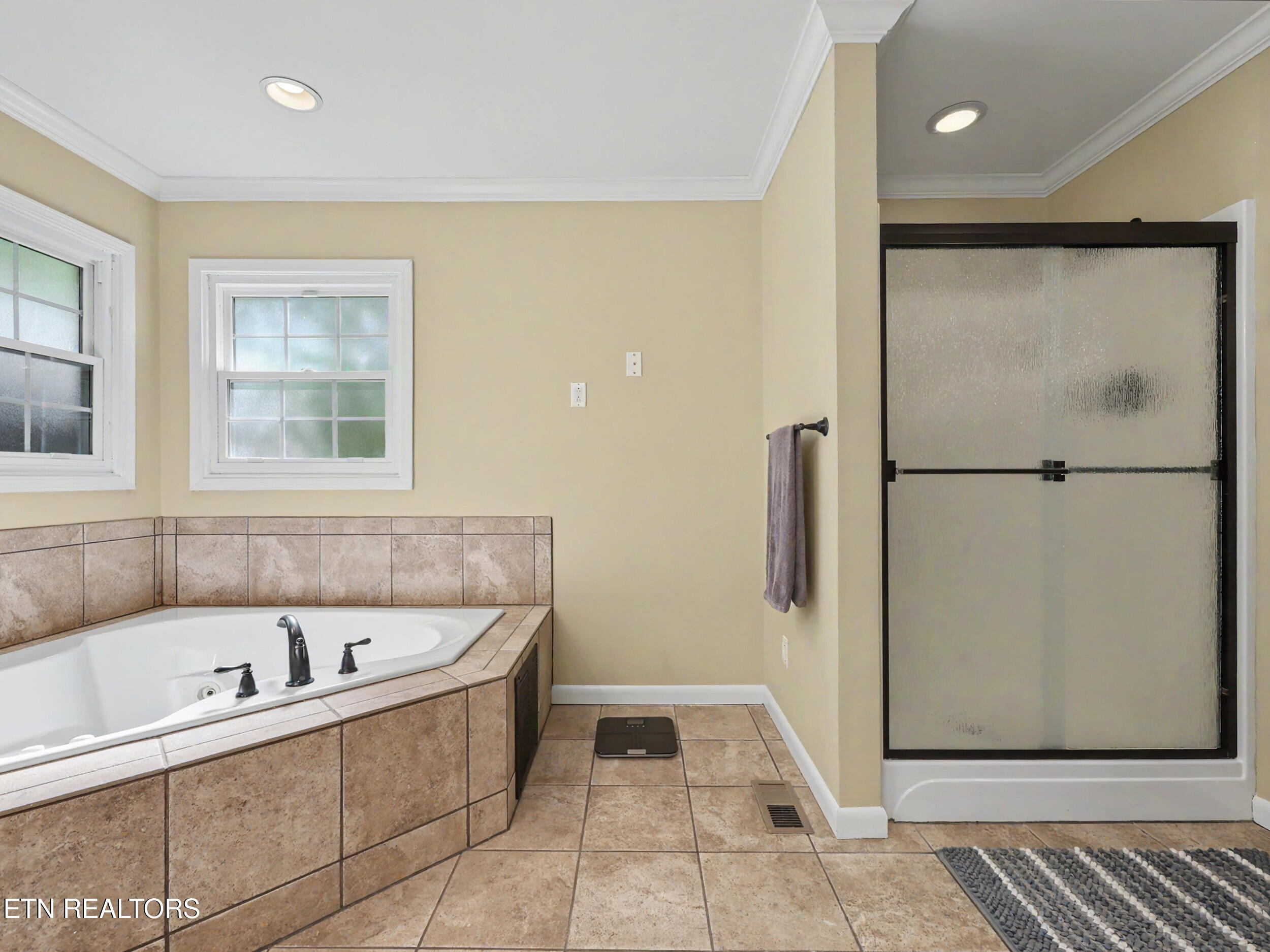 818 Somerset Drive Maryville TN 37803