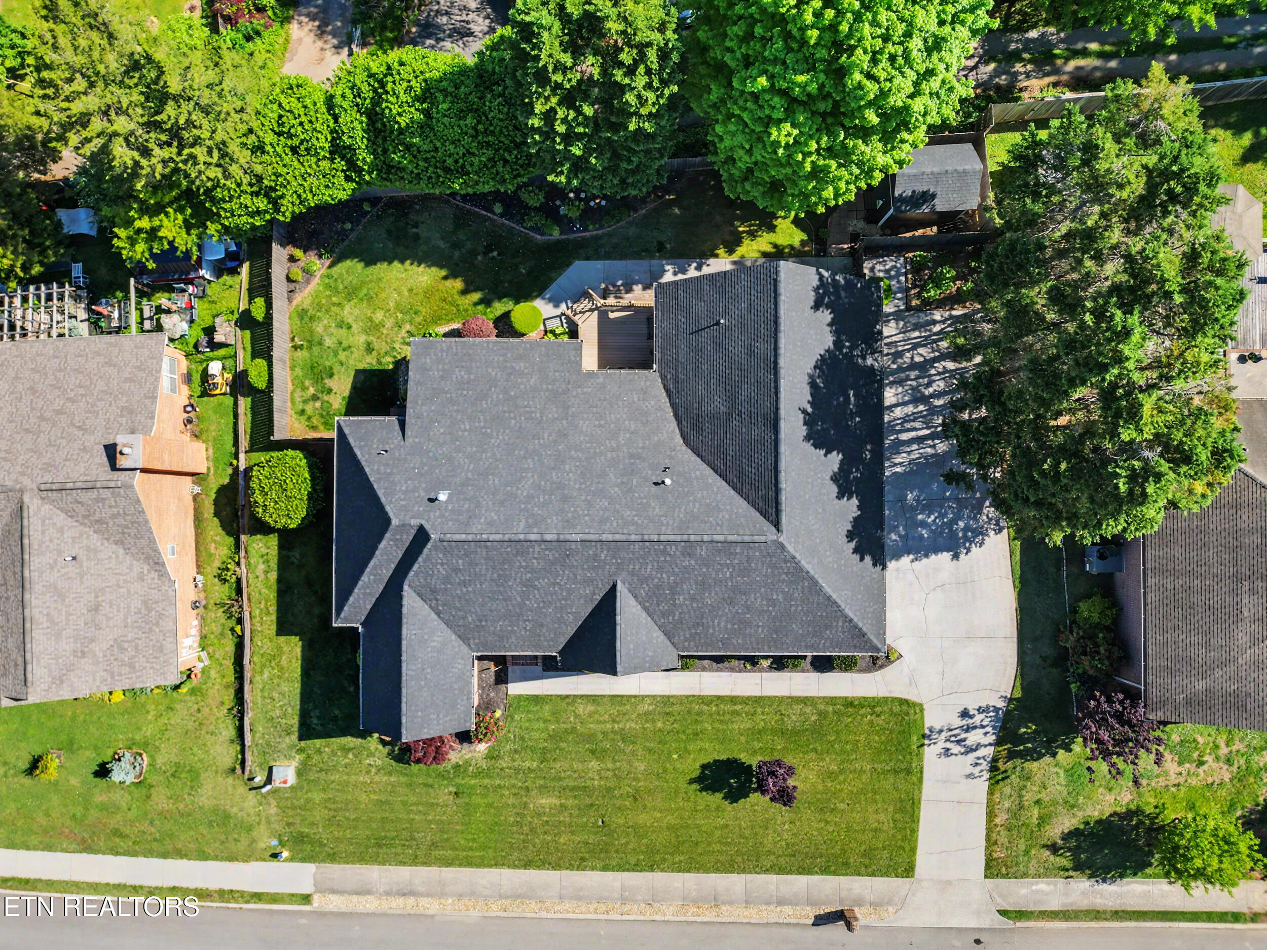 818 Somerset Drive Maryville TN 37803