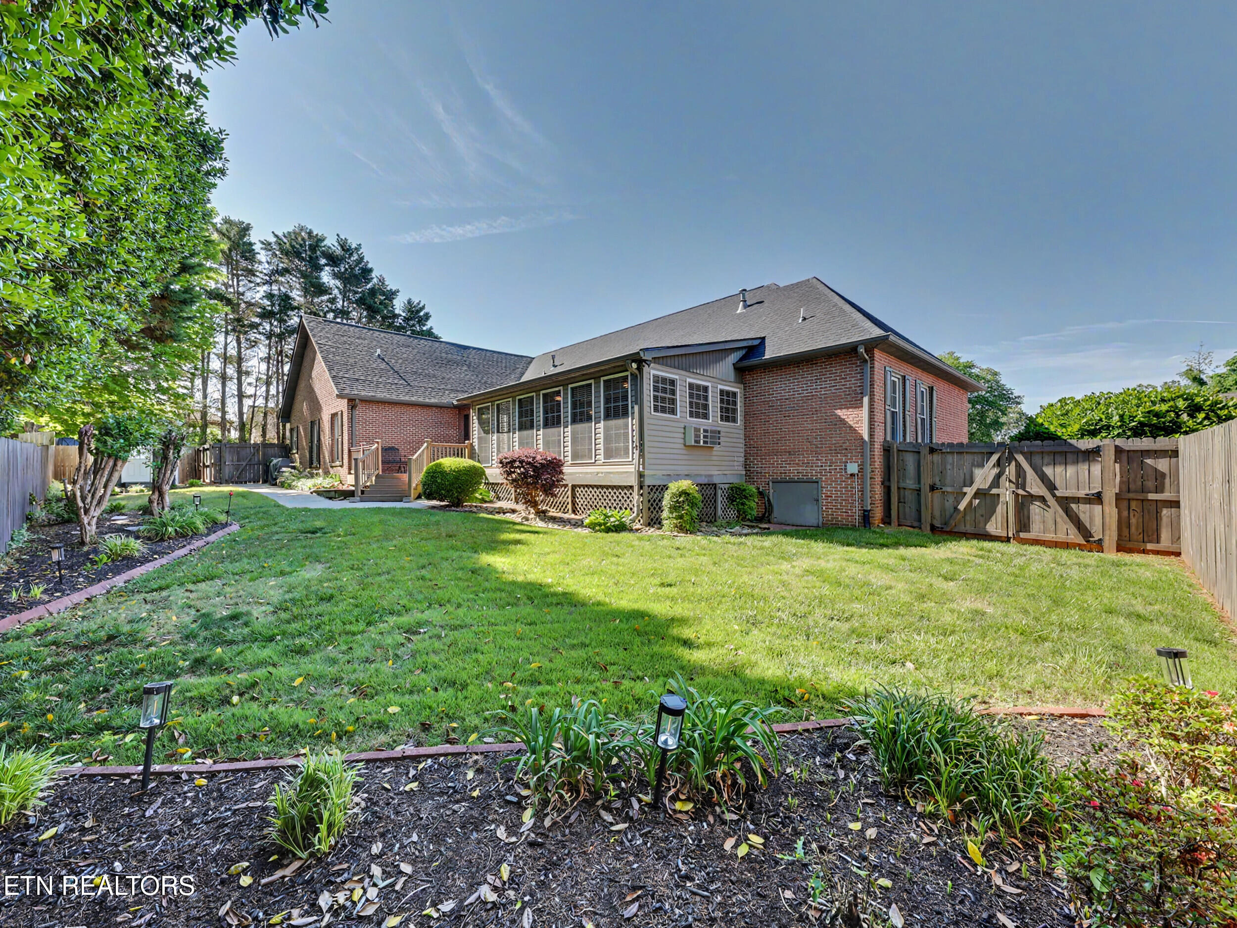 818 Somerset Drive Maryville TN 37803