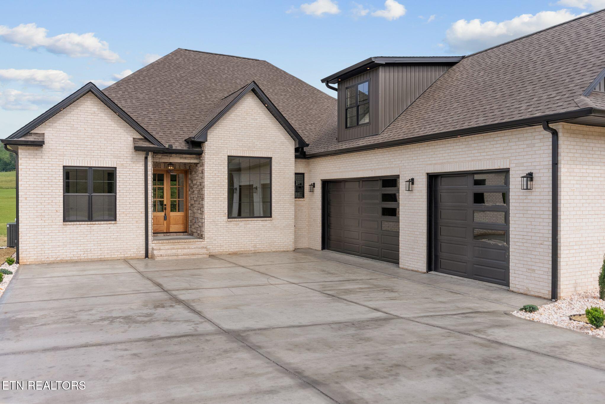210 Big Oak Drive Kingston TN 37763