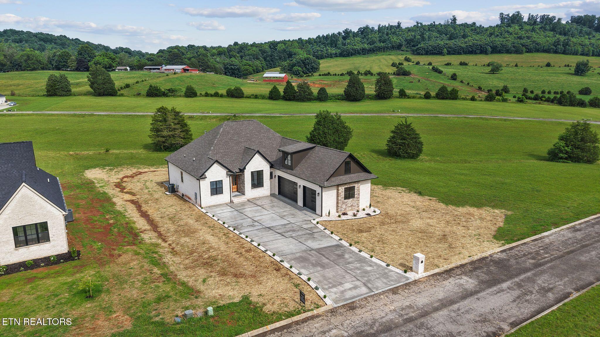 210 Big Oak Drive Kingston TN 37763