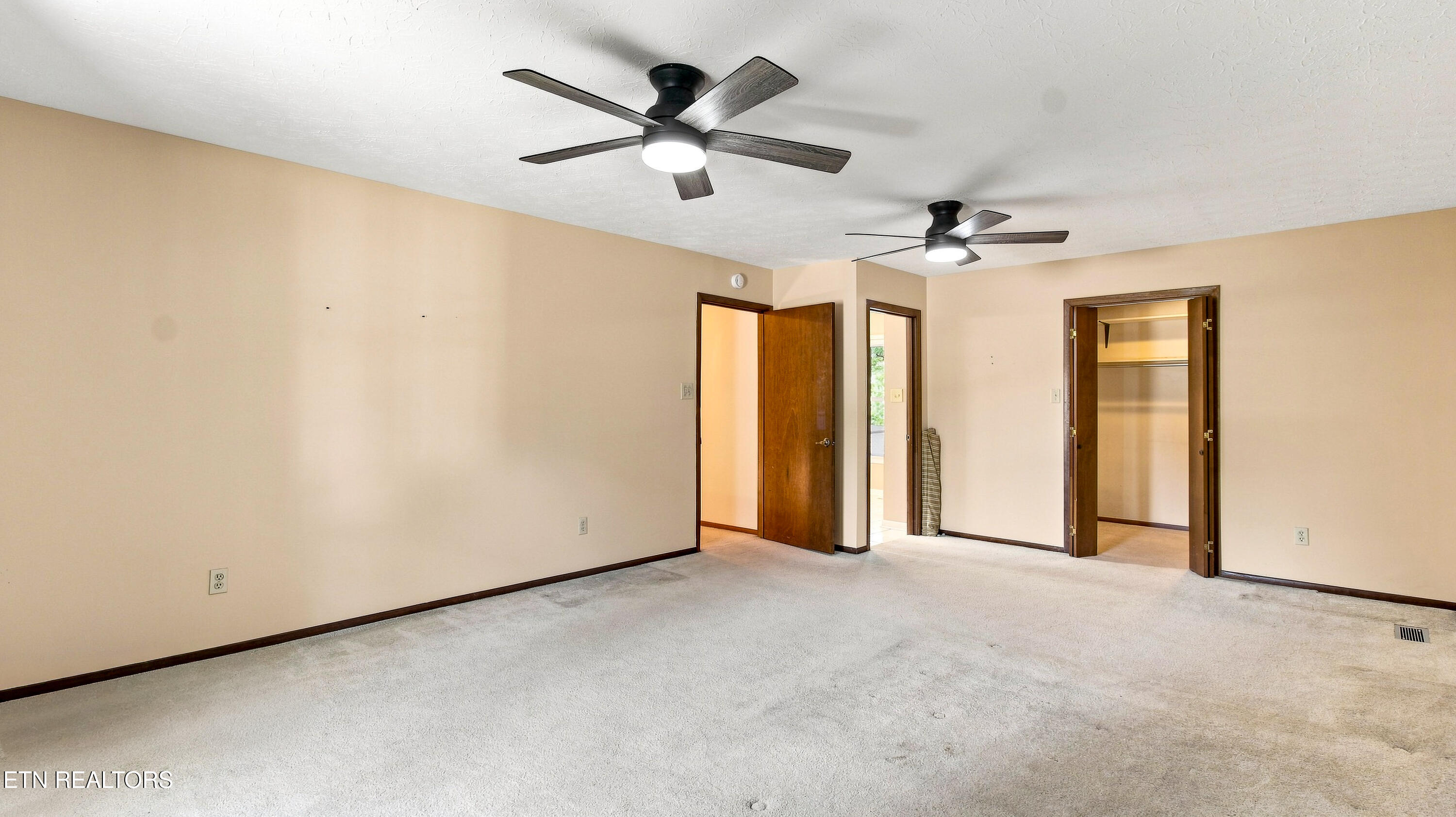 123 Garnet Lane Oak Ridge TN 37830