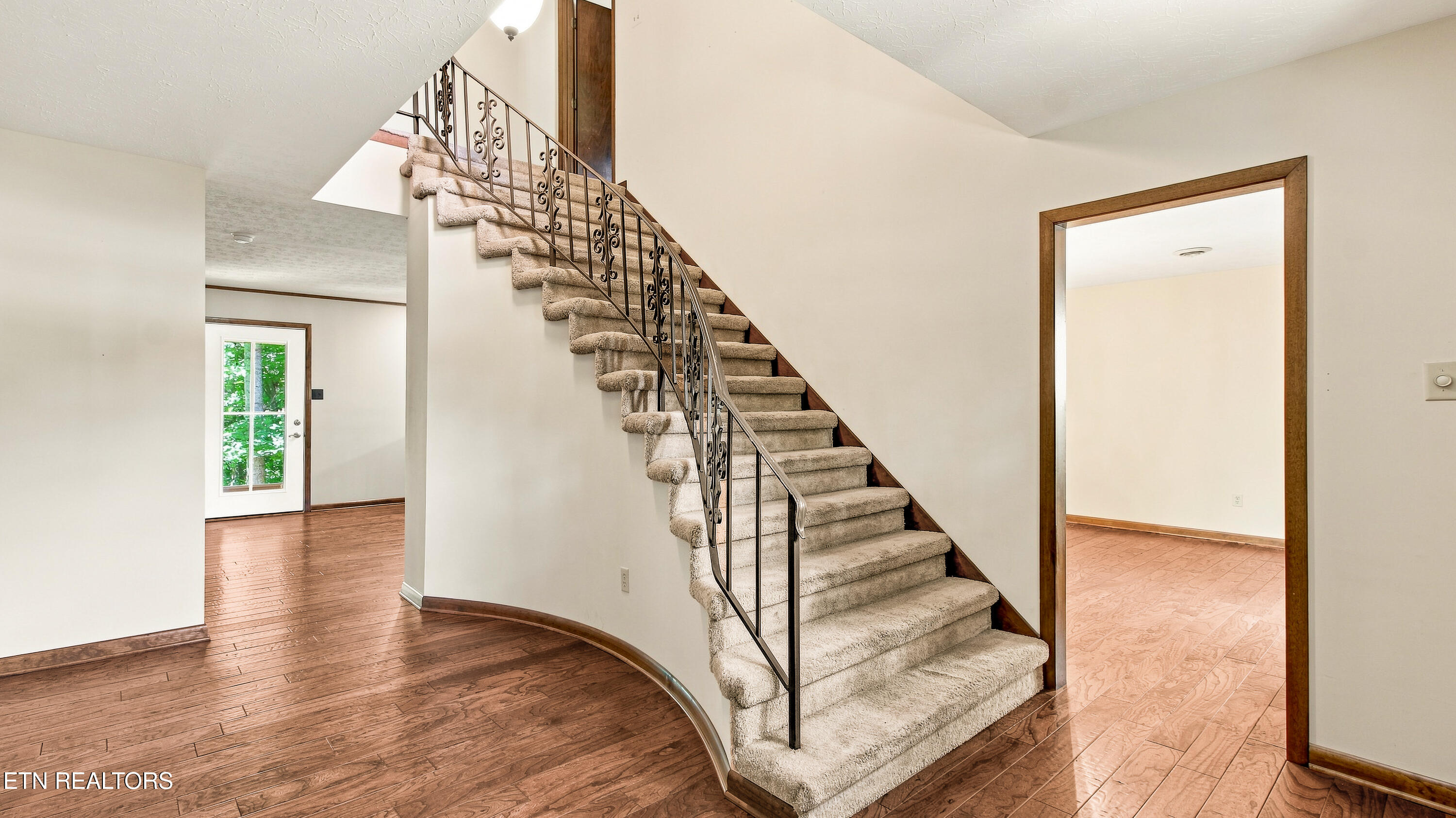 123 Garnet Lane Oak Ridge TN 37830