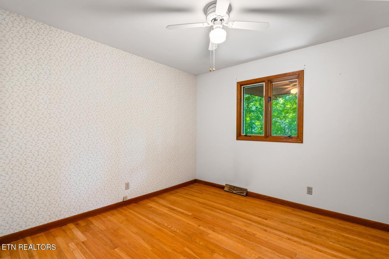 134 Reservoir Road Norris TN 37828