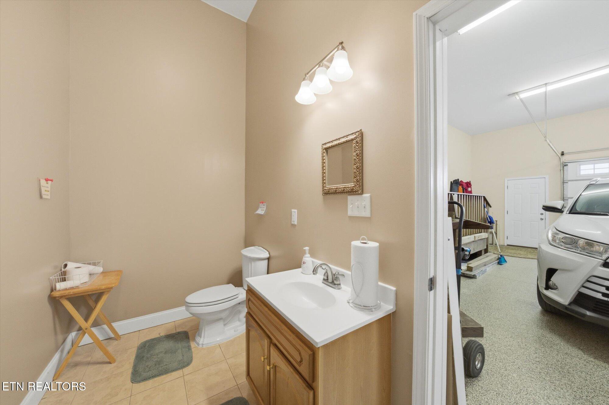 3731 Shipwatch Lane Knoxville TN 37920