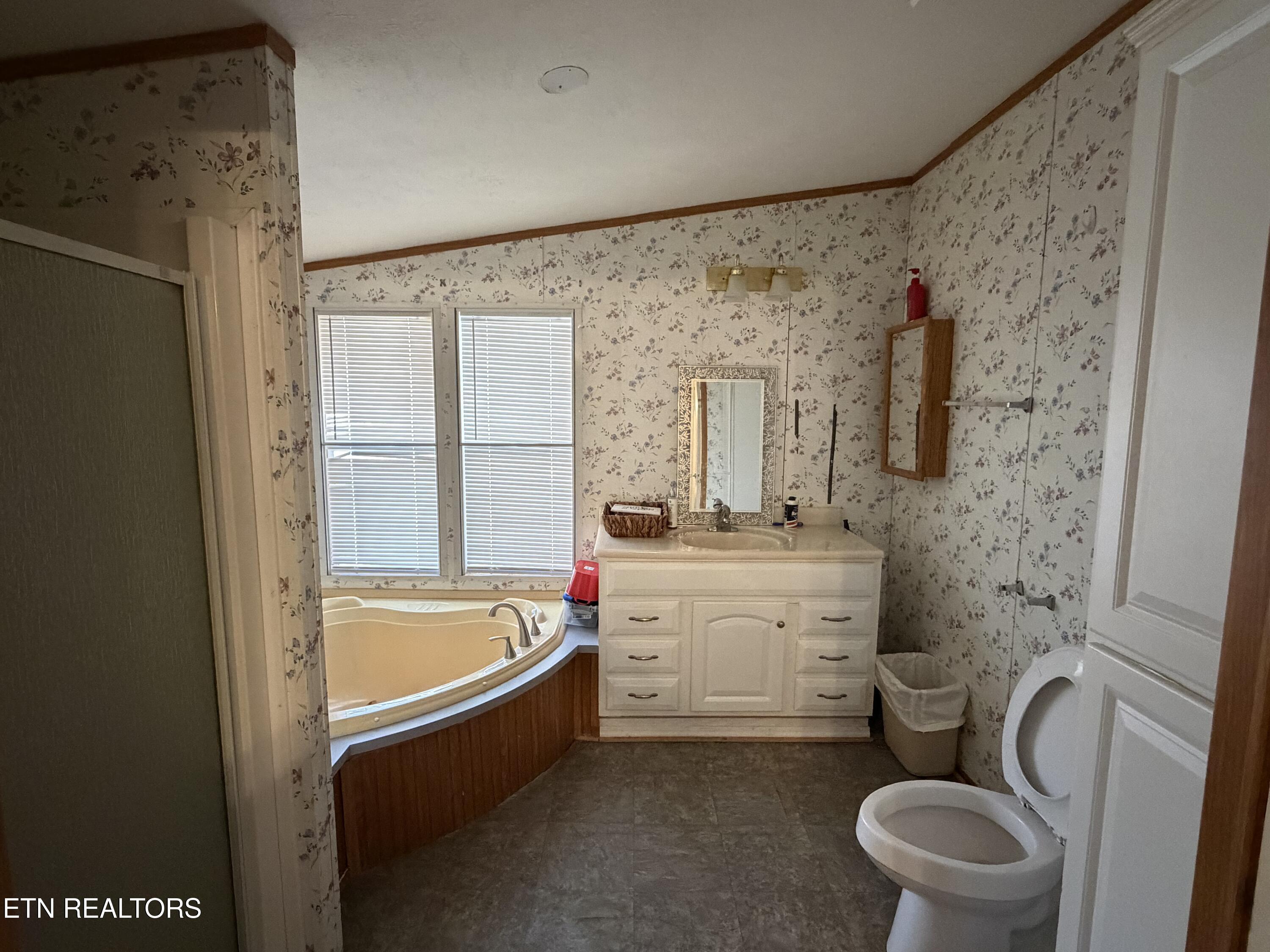 4021 Saponac Drive Crossville TN 38572
