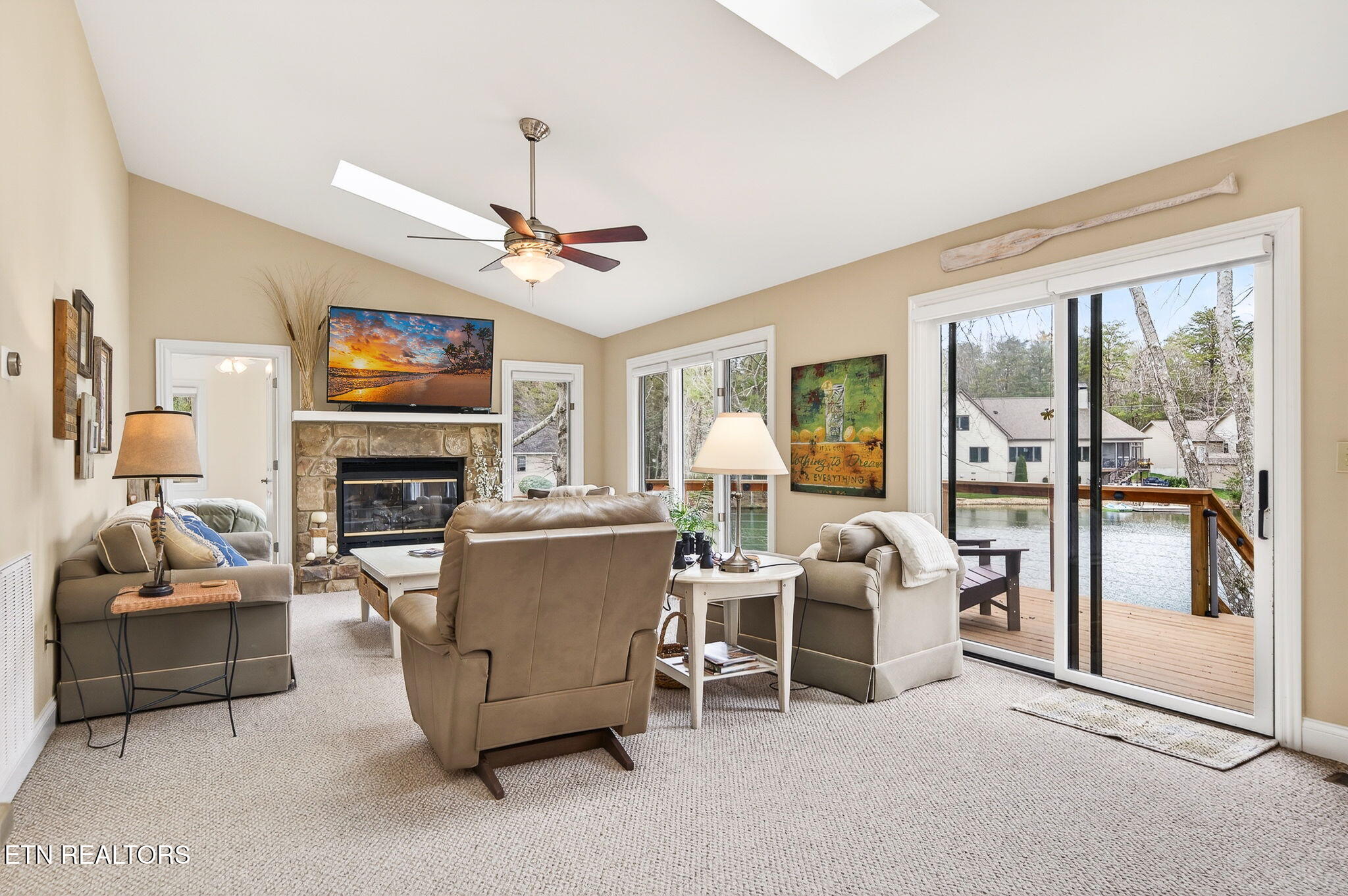 12 Edinburgh Terrace Fairfield Glade TN 38558