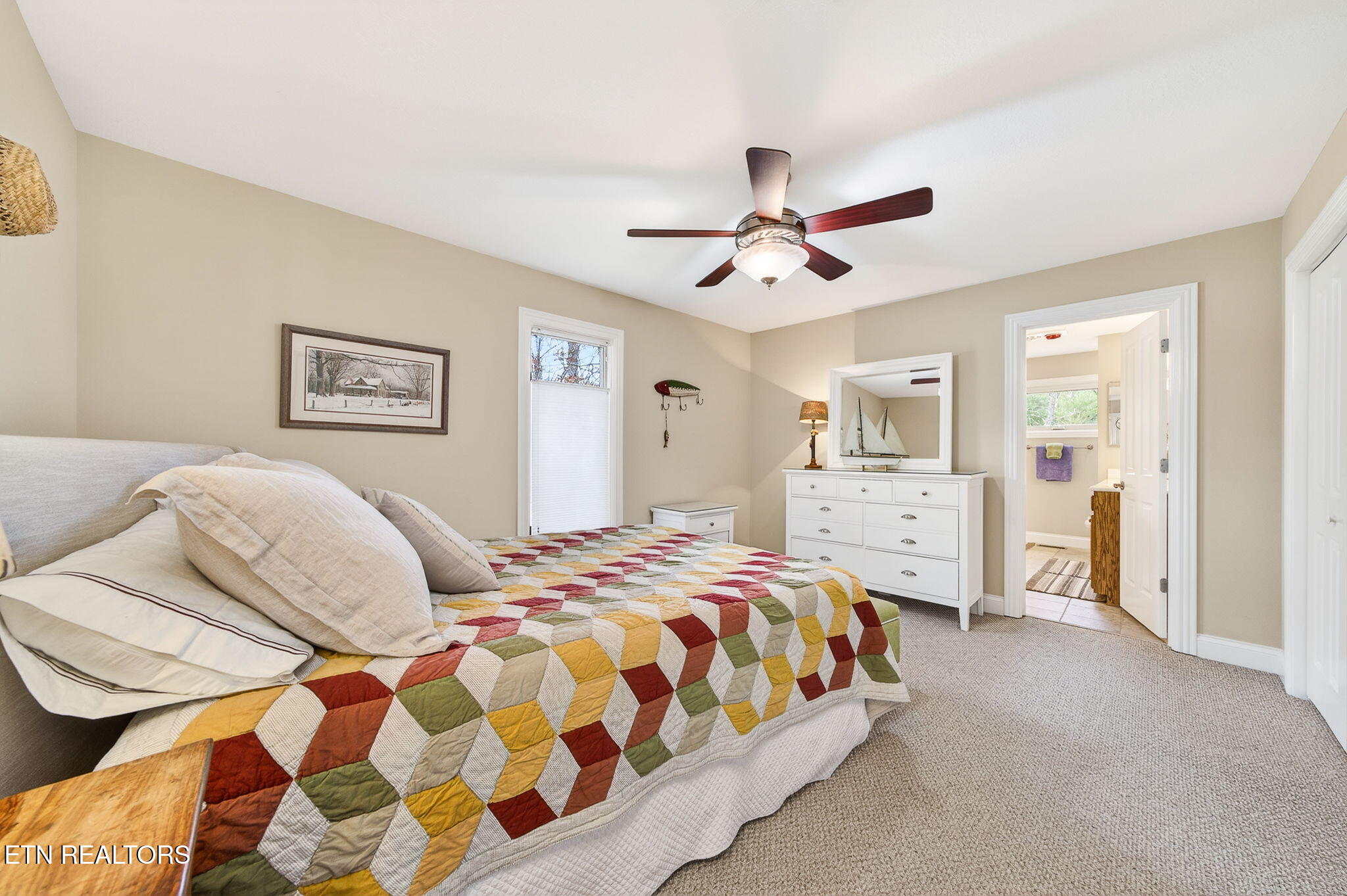 12 Edinburgh Terrace Fairfield Glade TN 38558