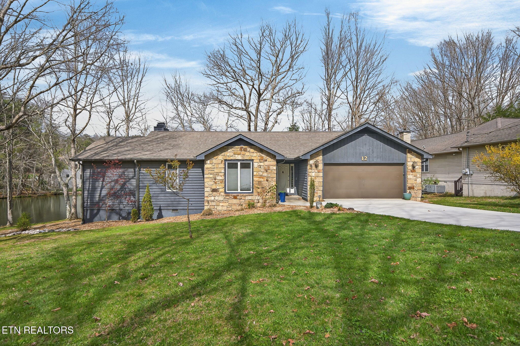 12 Edinburgh Terrace Fairfield Glade TN 38558