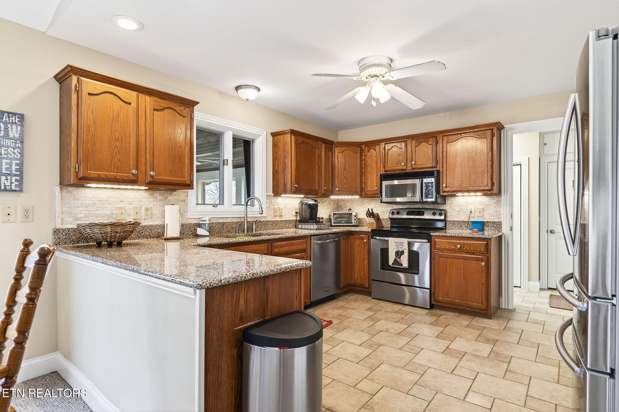 12 Edinburgh Terrace Fairfield Glade TN 38558